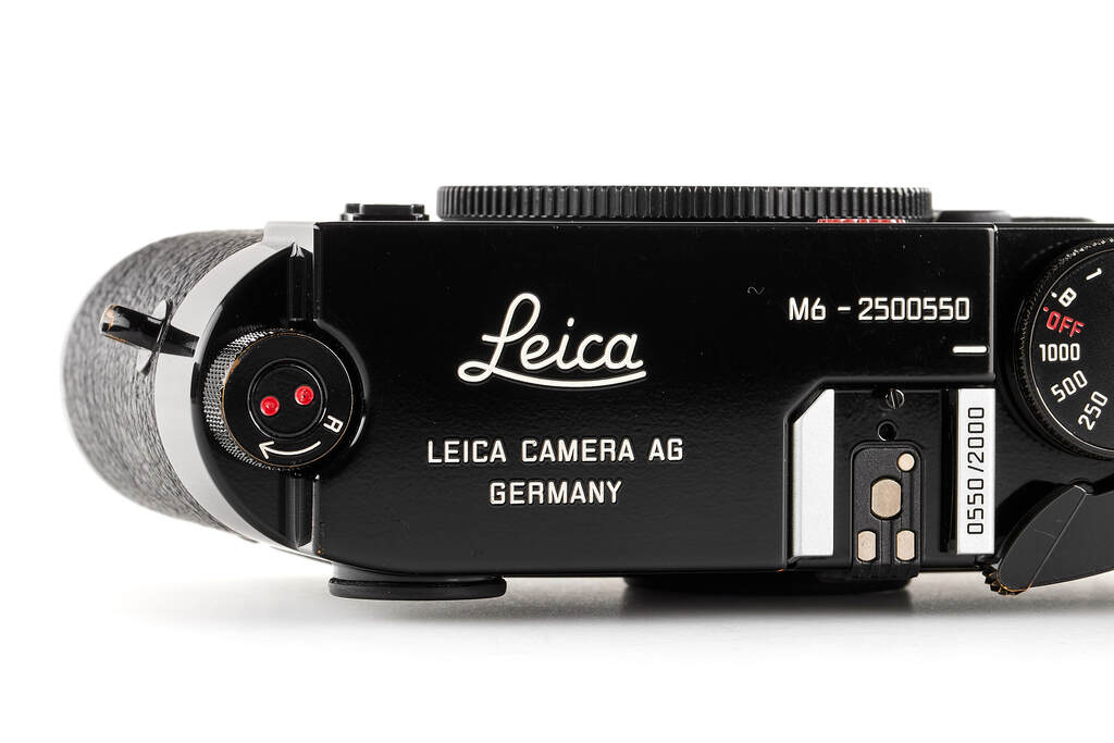 Leica M6 TTL 0.72 black paint Millennium 10442