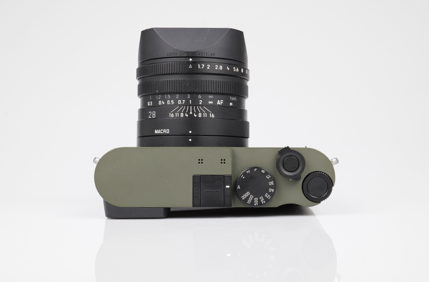 Leica Q2 "Reporter"