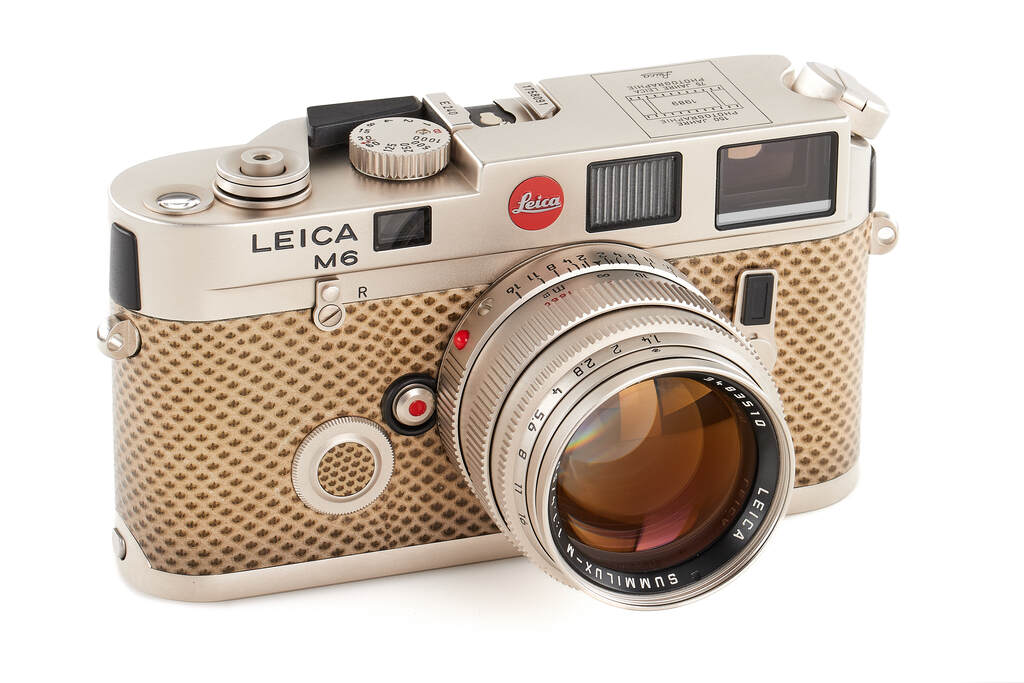 Leica M6 Platin '150 Years' set 10450