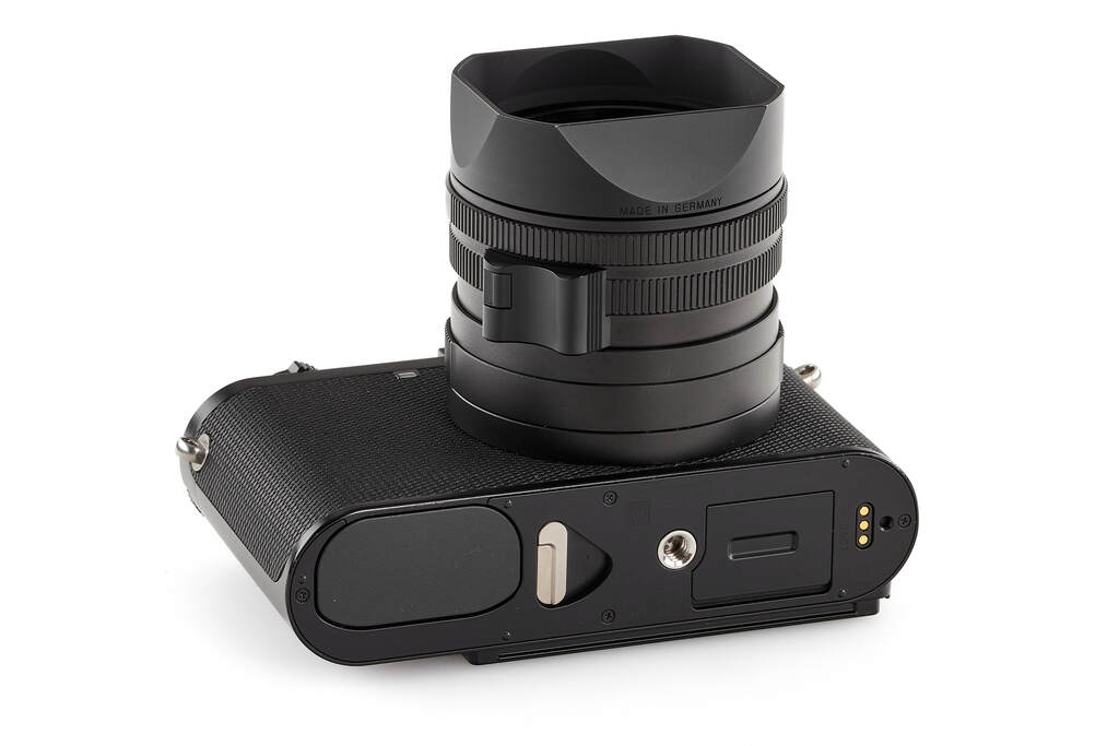 Leica Q3 19080 - with 1 year guarantee Leica Q3 19080 - with 1 year guarantee