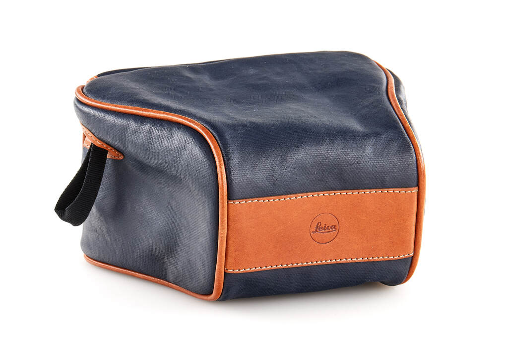 Ettas Pouch, coated canvas Midnight Blue 19574