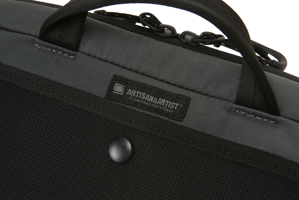 Artisan&Artist PVC leather/Nylon bag ACAM BS0003 BKGY