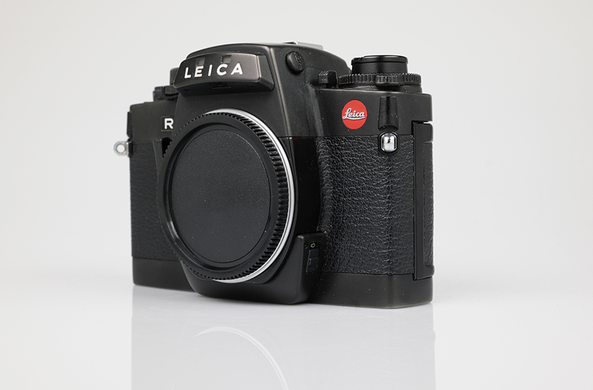 LEICA R7, schwarz