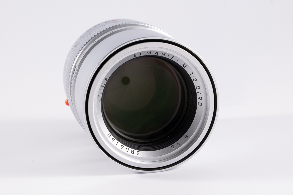 Leica ELMARIT-M 1:2,8/90 mm,silbern verchromt (11808) Leica ELMARIT-M 1:2,8/90 mm,silbern verchromt (11808)