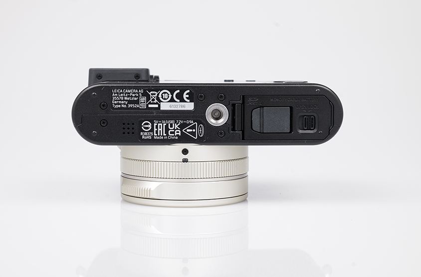 D-LUX 8 – 100 YEARS OF LEICA