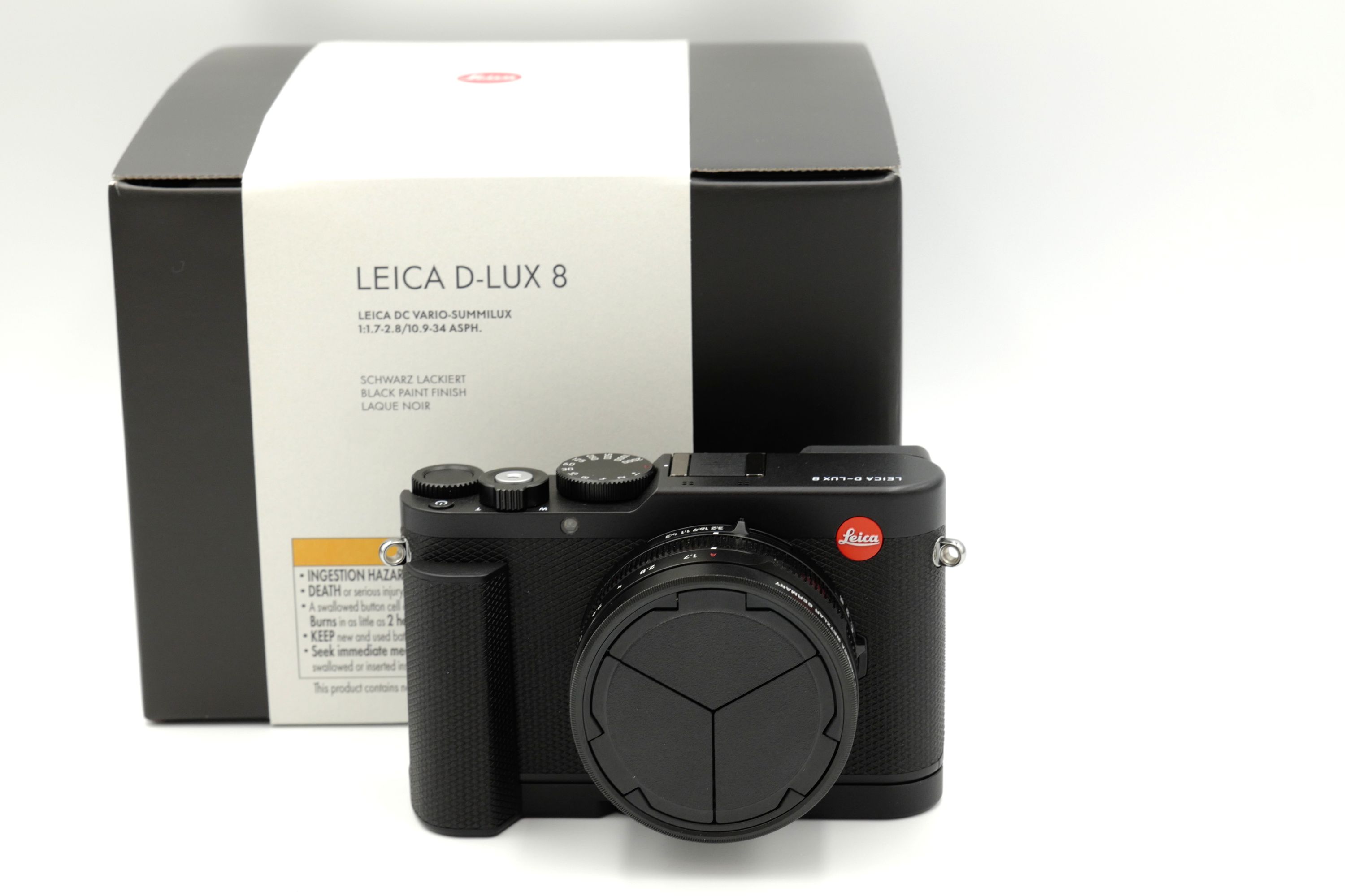 Leica D-lux 8