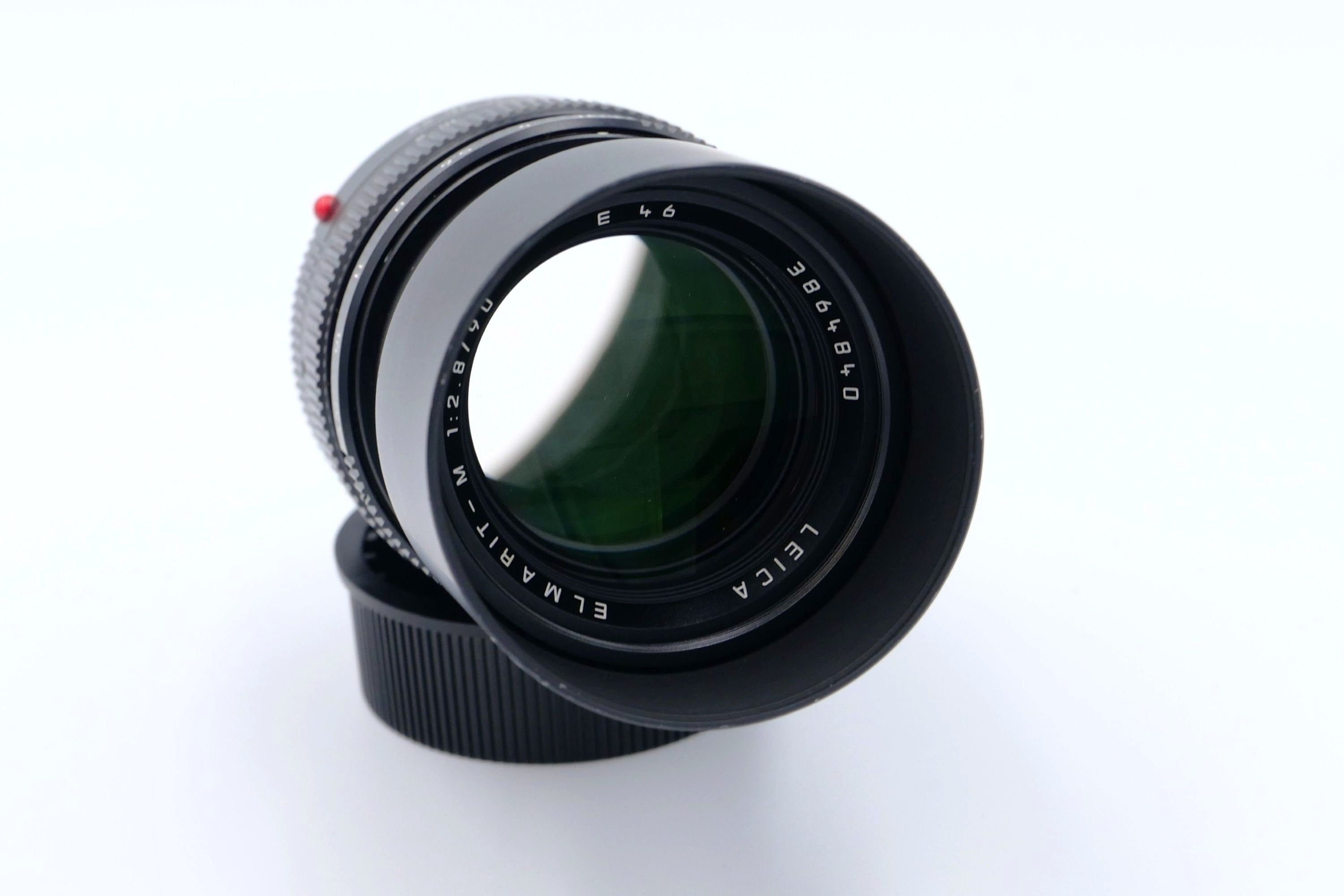 Leica Elmarit-M 90mm f2.8, black