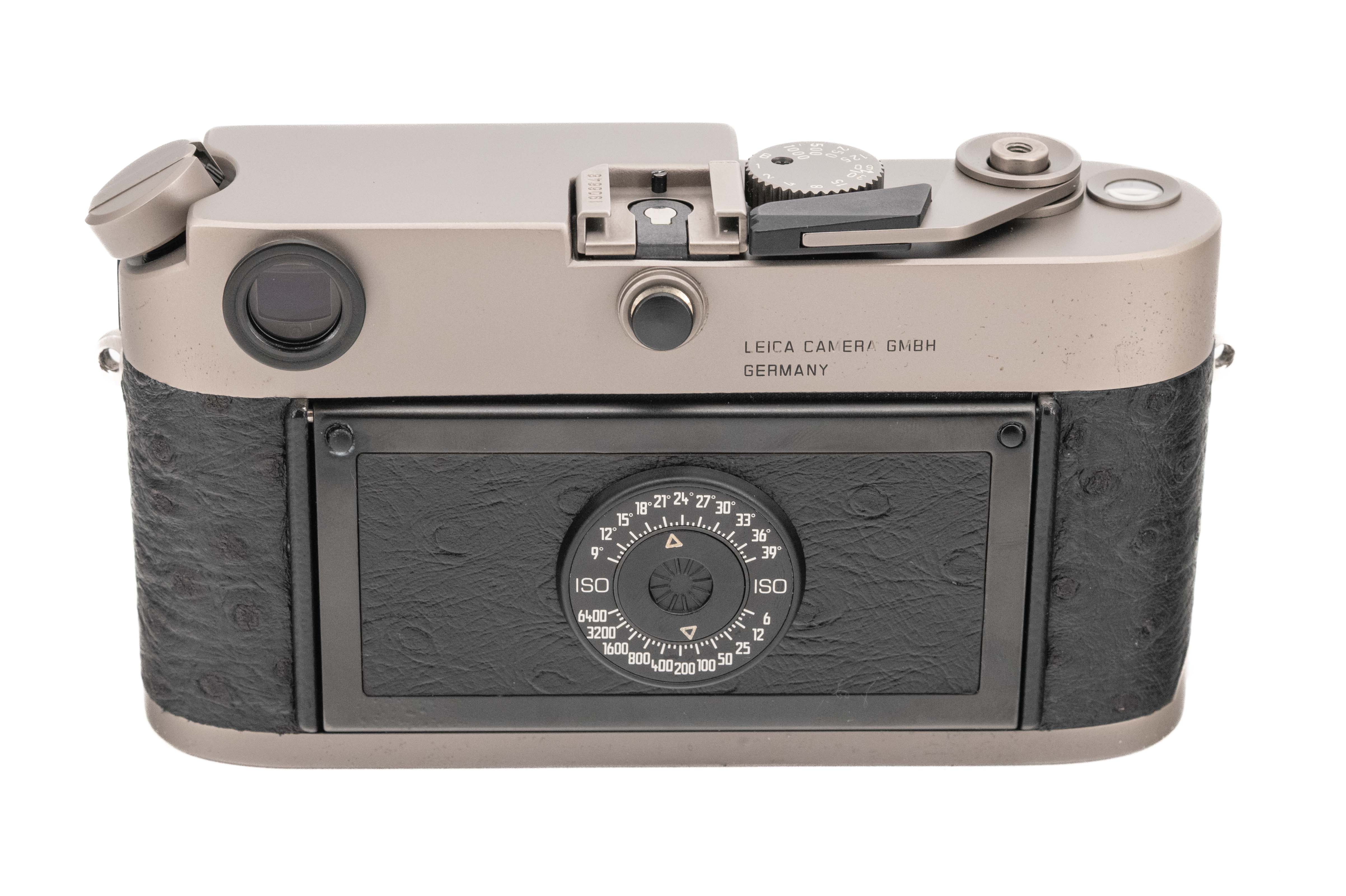 Leica M6 Classic Titanium 0.72x Outfit 10412