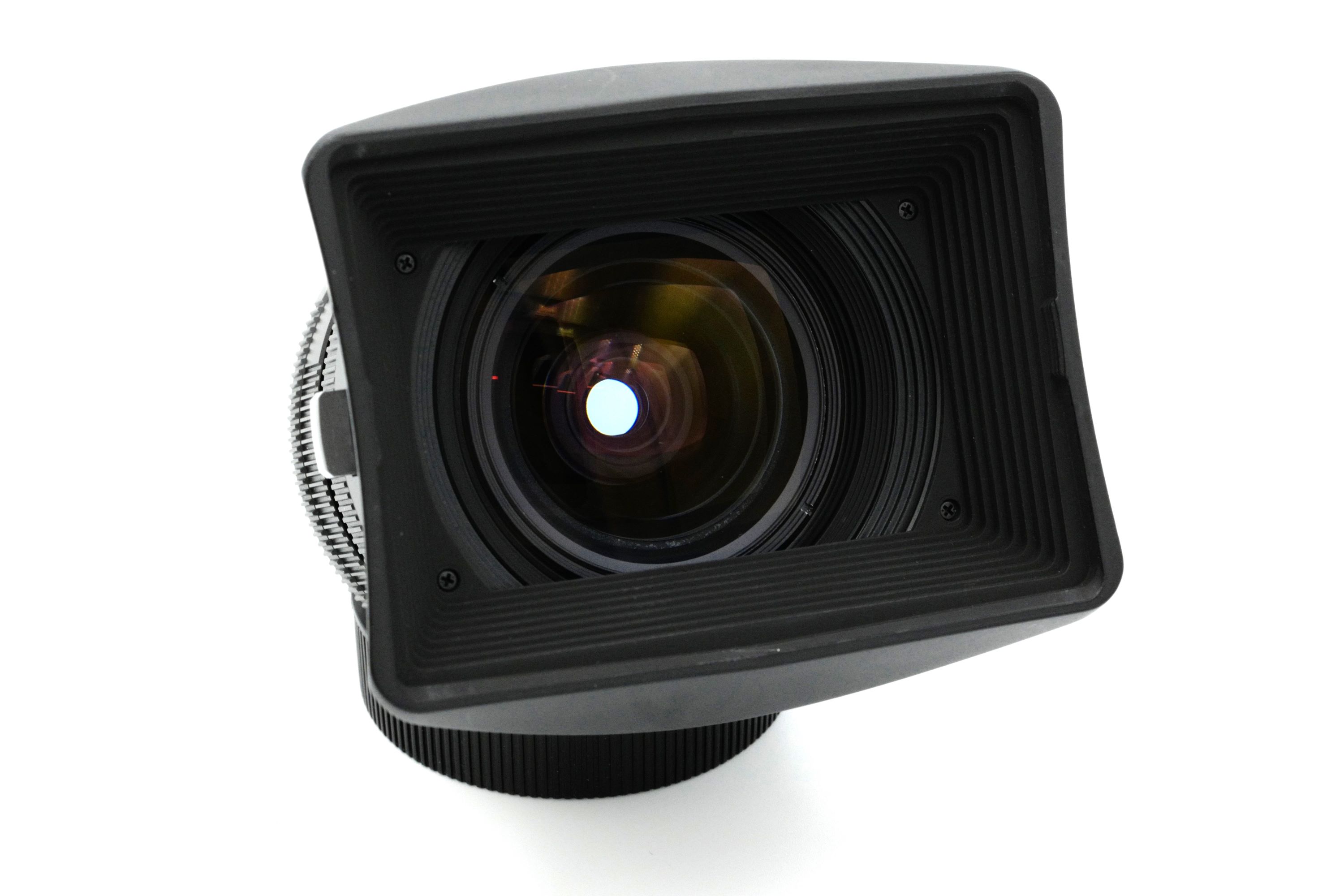 Leica Elmarit-R 1:2,8/19 mm ROM  Leica Elmarit-R 1:2,8/19 mm ROM