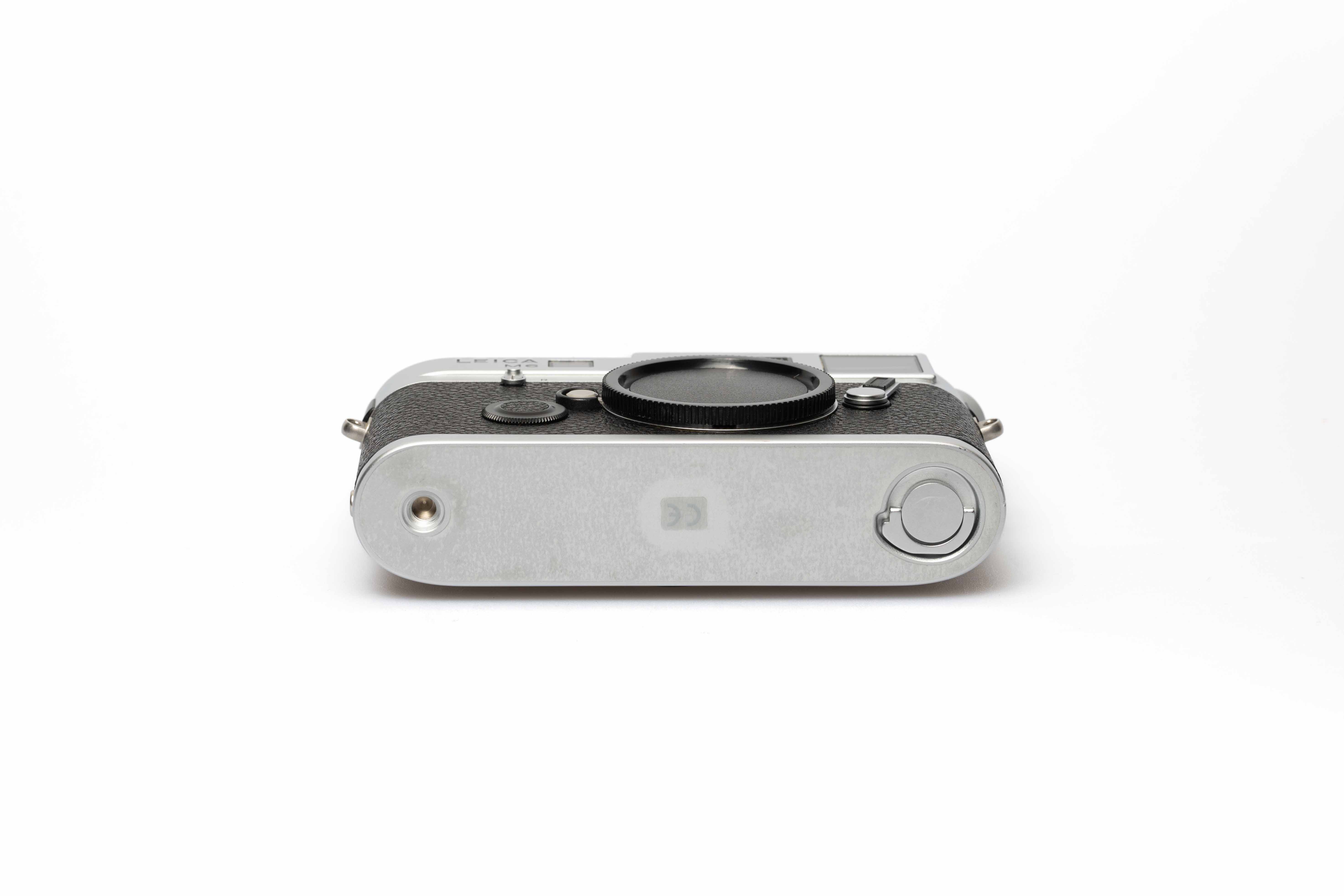M6 TTL, silbern verchromt