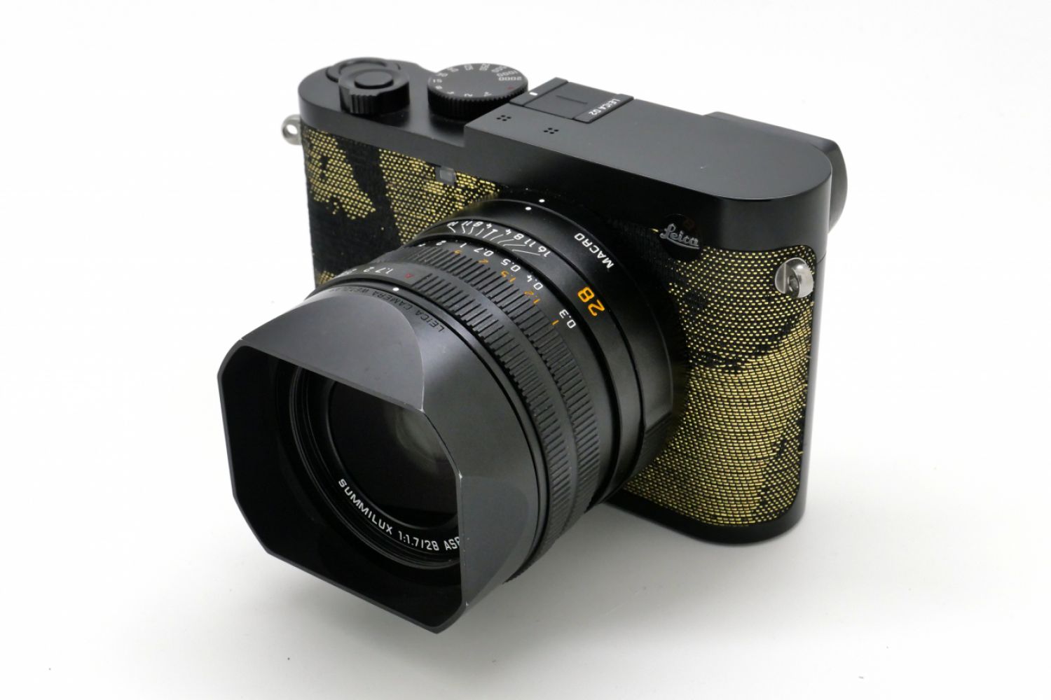 Leica Q2 "Dawn" By Seal