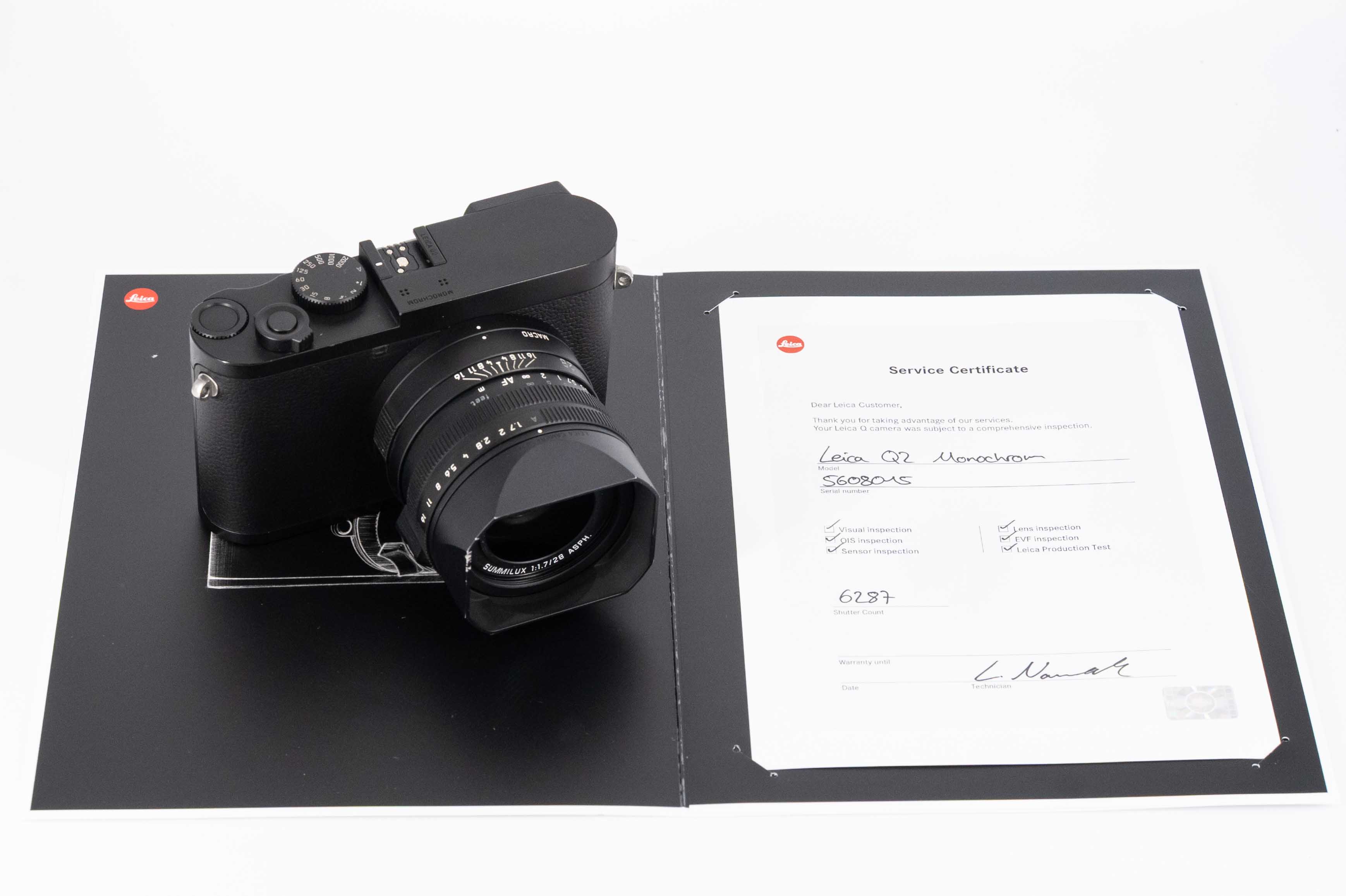Q2 Monochrom, schwarz | Leica Camera Classic