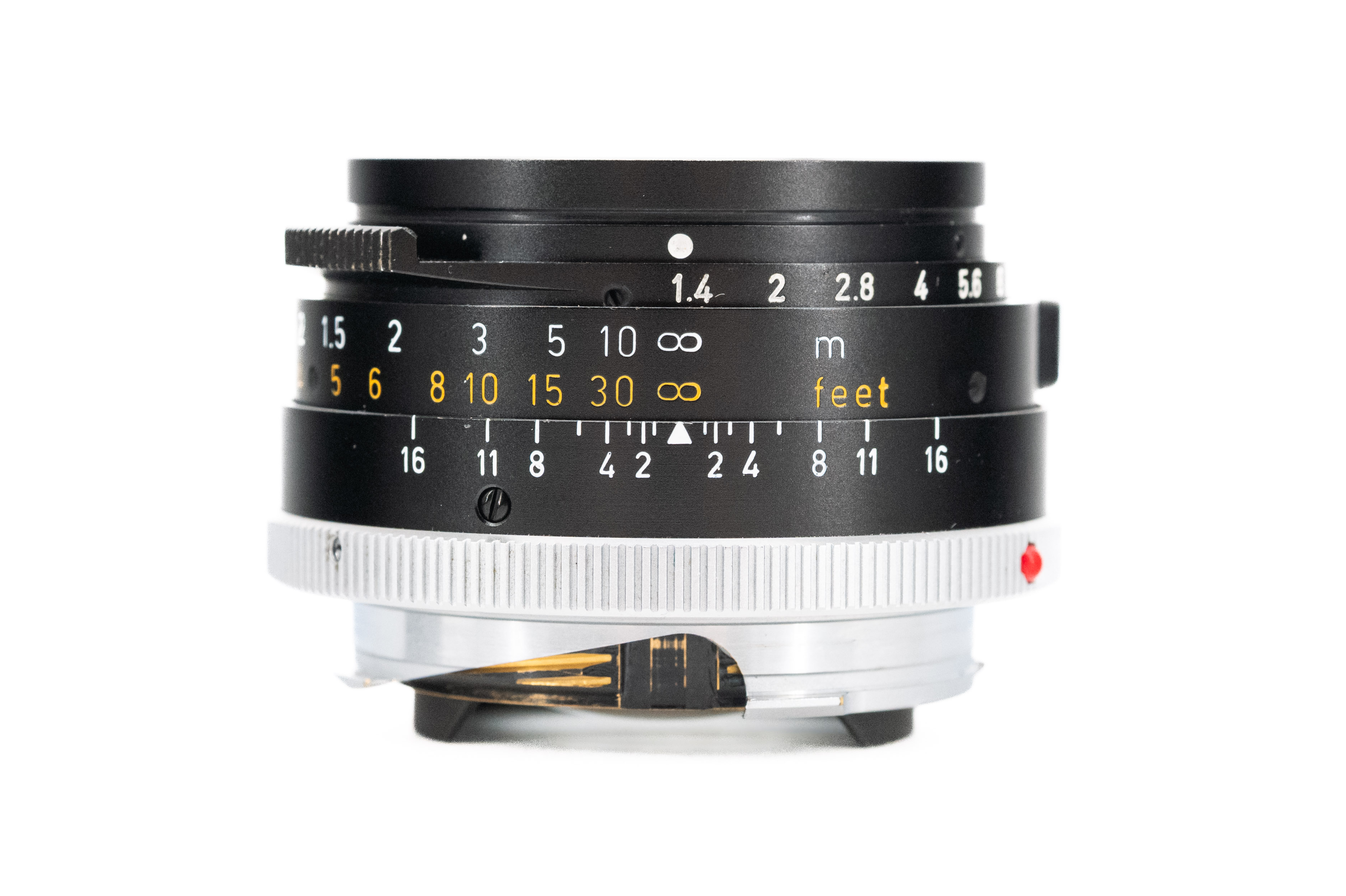 Leica Summilux-M 35mm f/1.4 V2 11870
