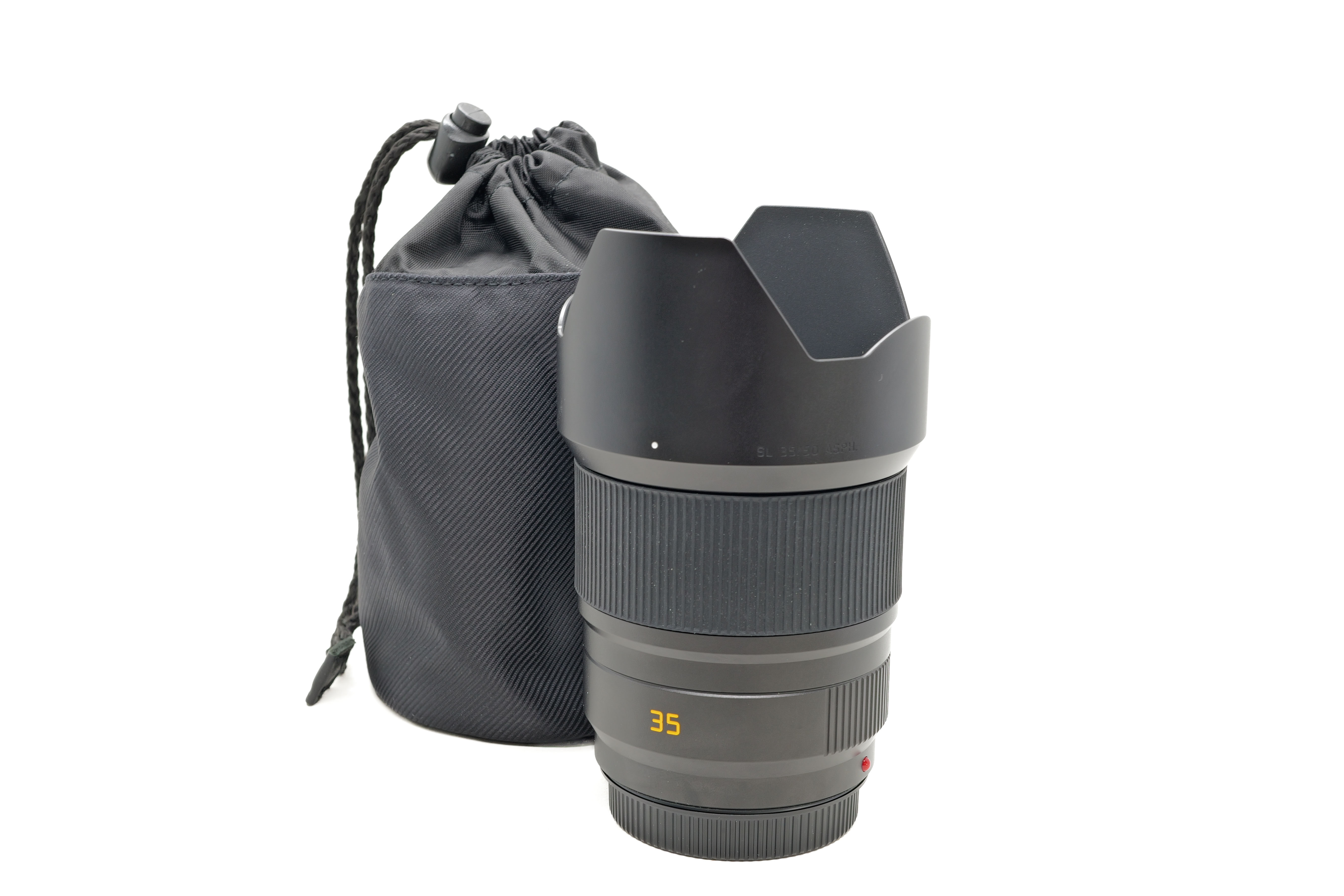 Leica SUMMICRON-SL 1:2/35 ASPH. Leica SUMMICRON-SL 1:2/35 ASPH.