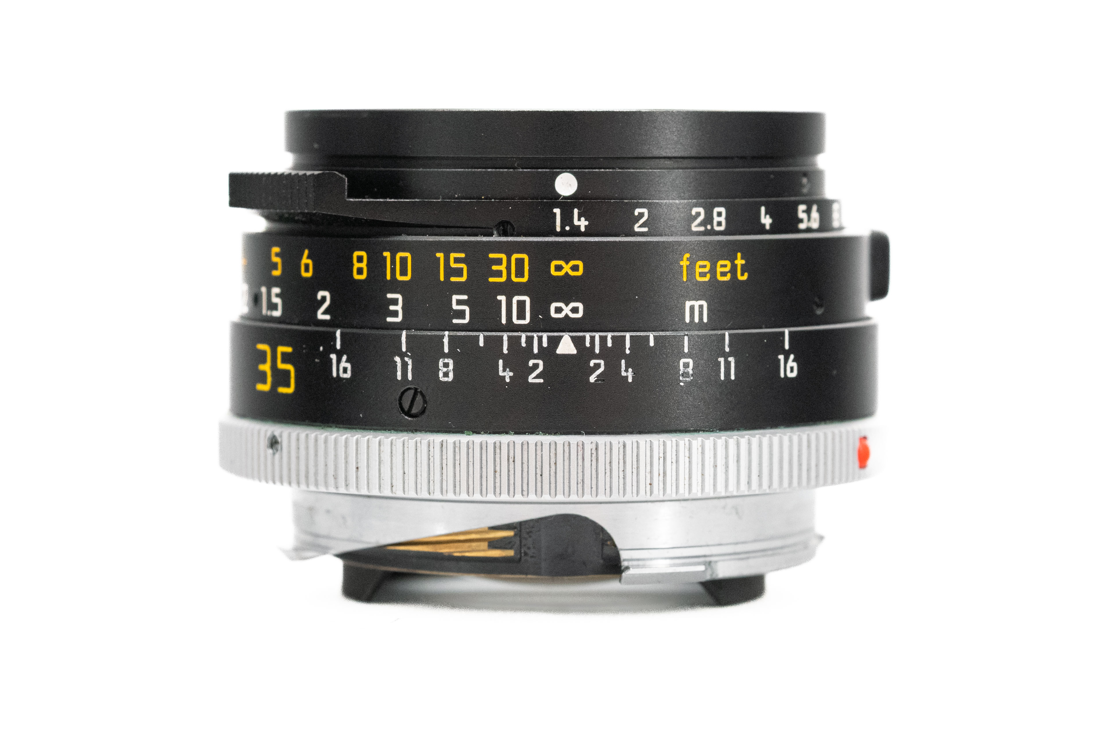Leica Summilux-M 35mm f/1.4 V2 11870