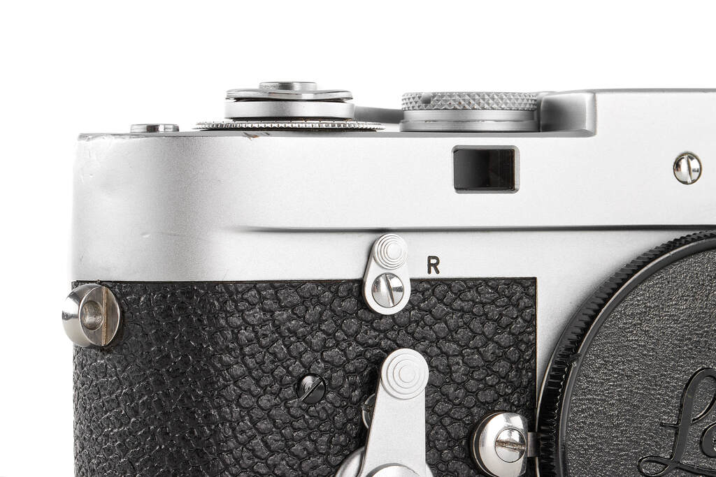 Leica M2 chrome - with full CLA