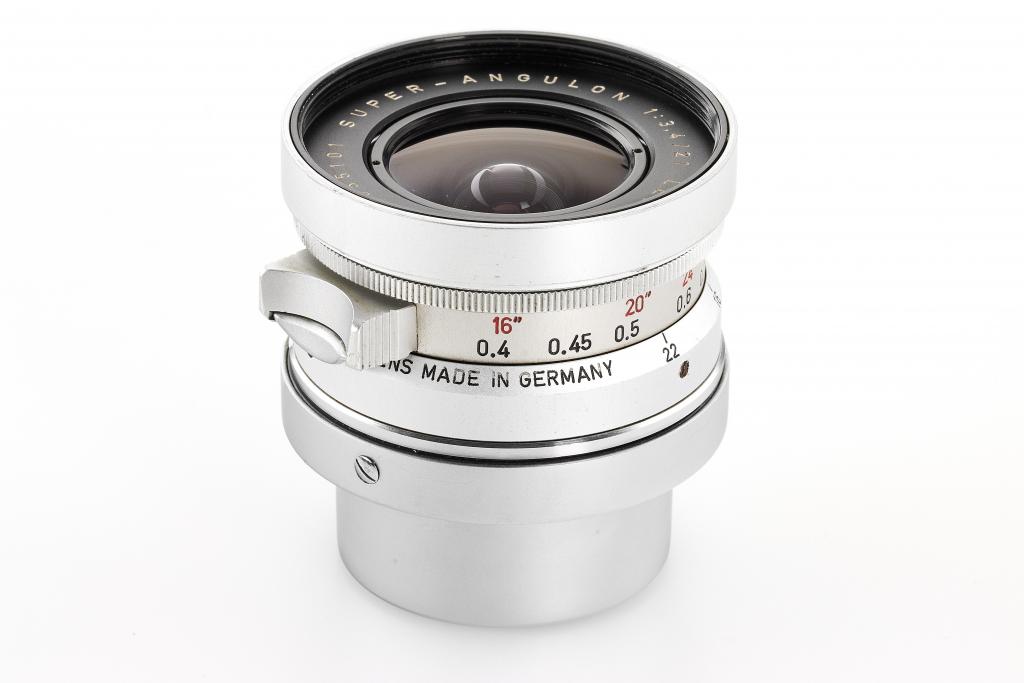 Leica Super Angulon 11103 3,4/21mm chrome