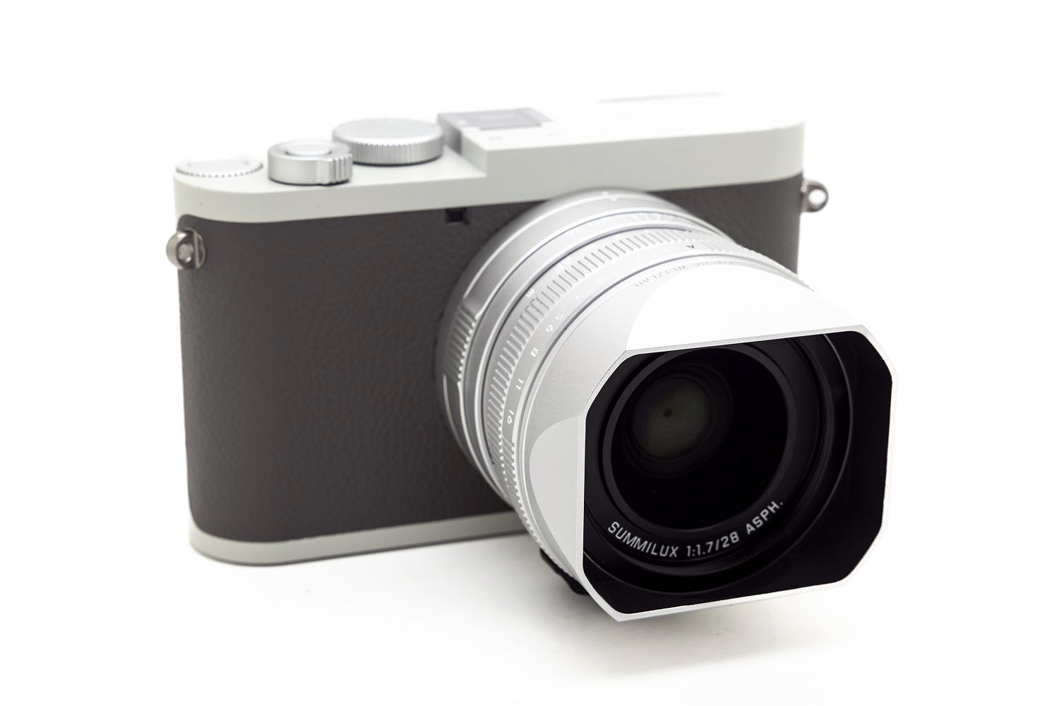 Leica Q2 "GHOST" By Hodinkee