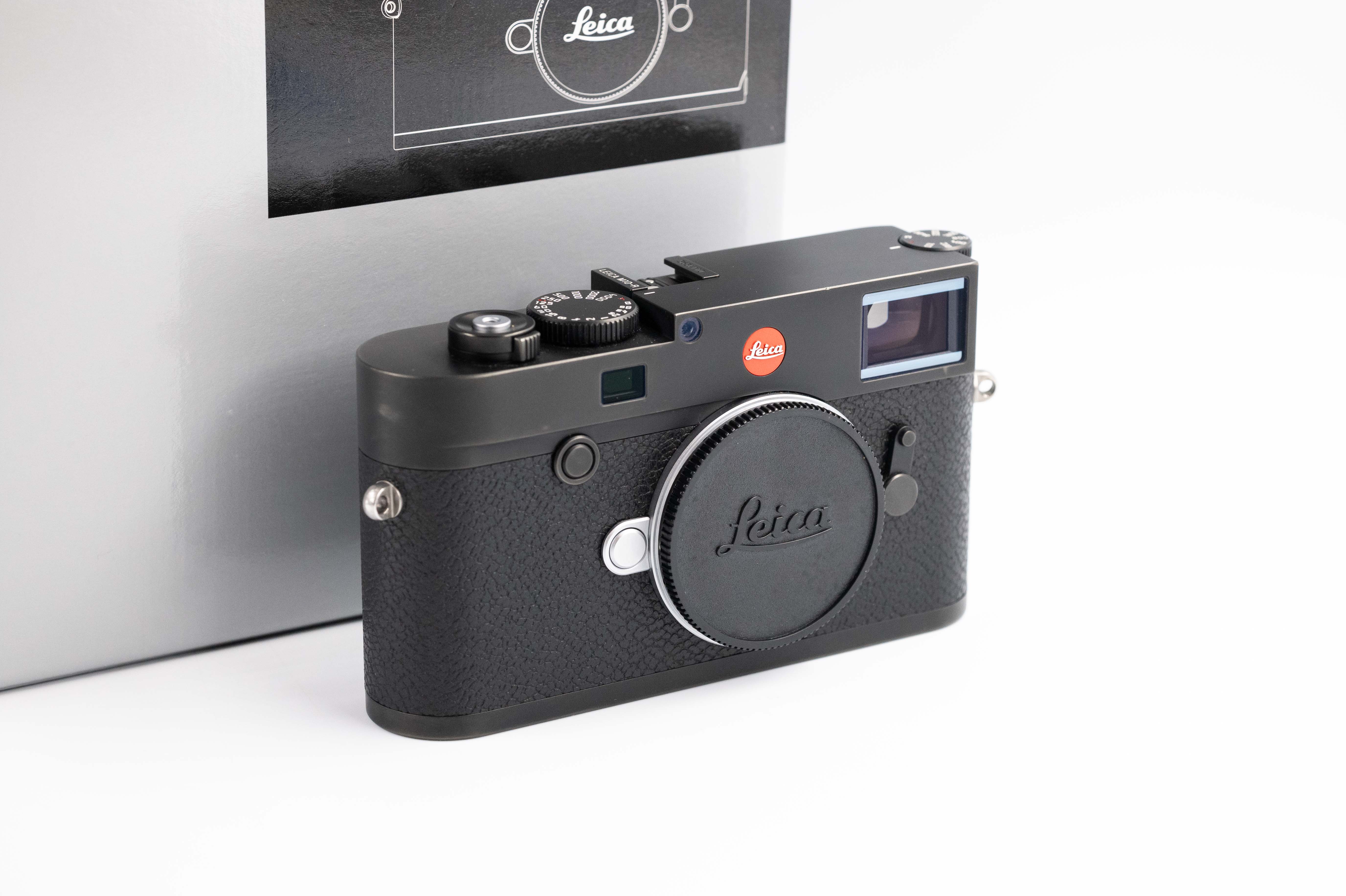 Leica M10-R Black 20002