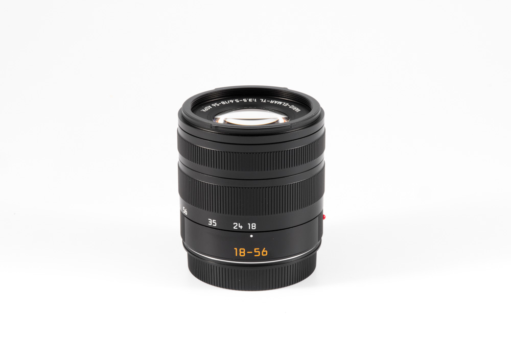 Leica Vario-Elmar 1:3.5-5.6/ 18-56mm black. Leica Vario-Elmar 1:3.5-5.6/ 18-56mm black.