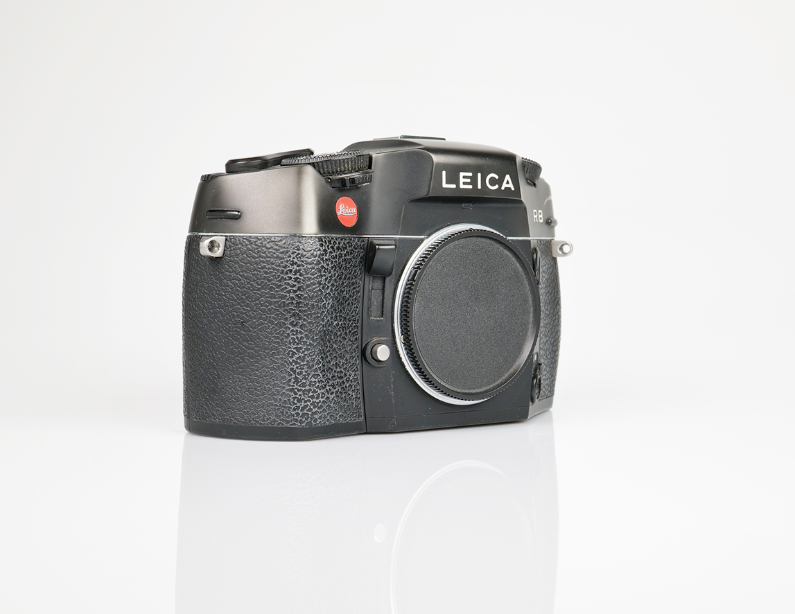 LEICA R8, black