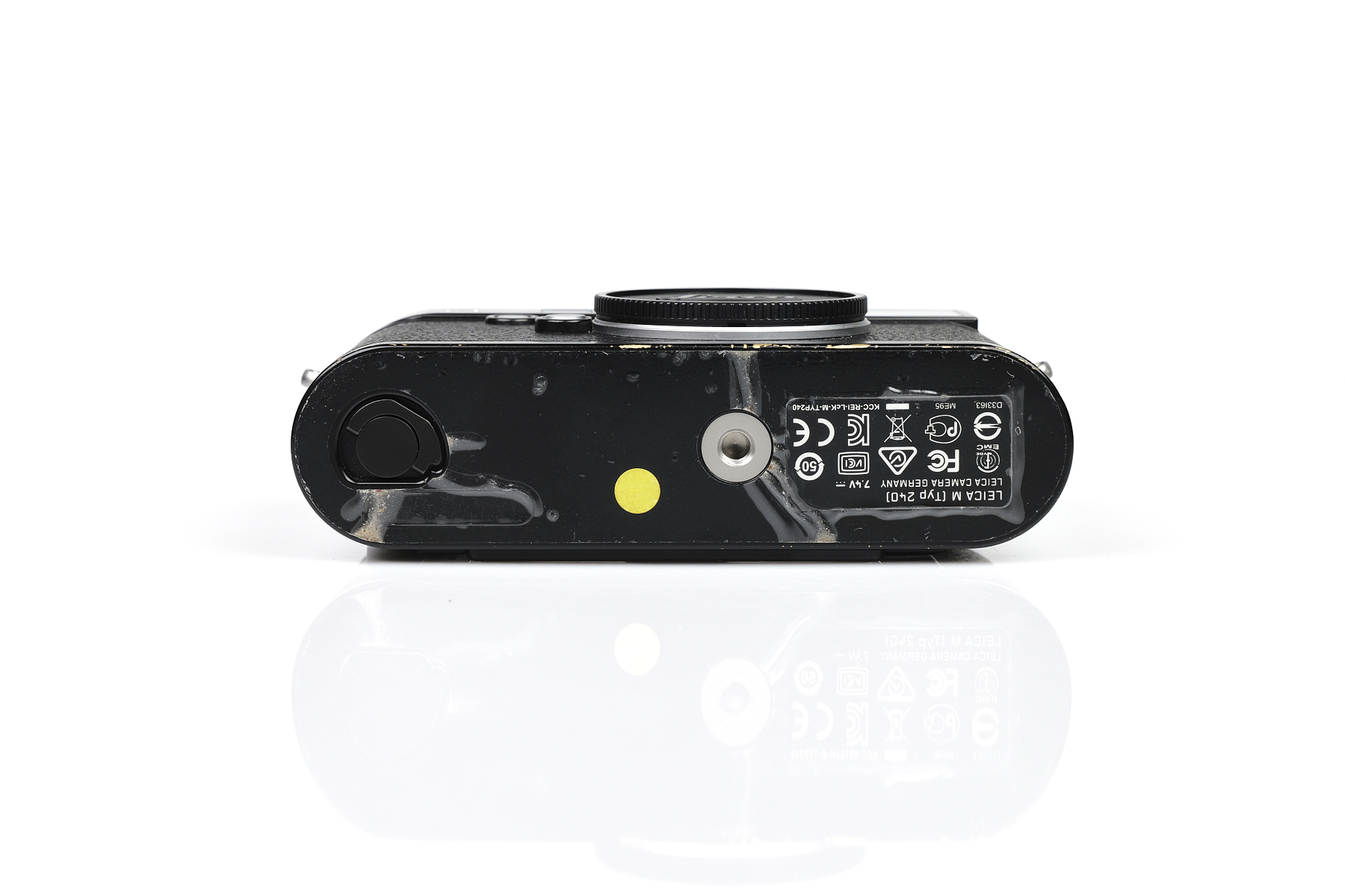 M (type 240), black