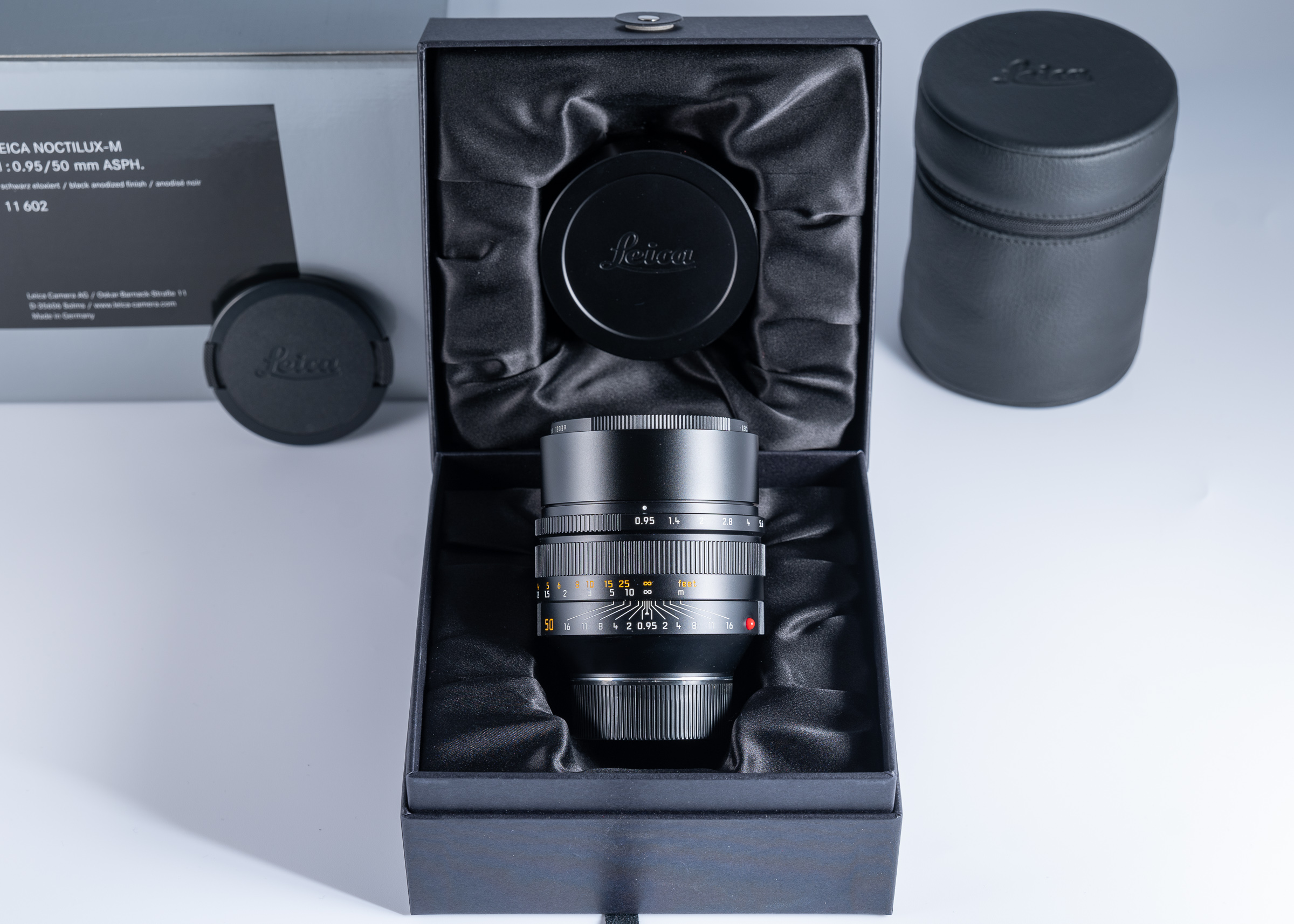 Leica Noctilux-M 1:0,95/50 mm. asph. black.