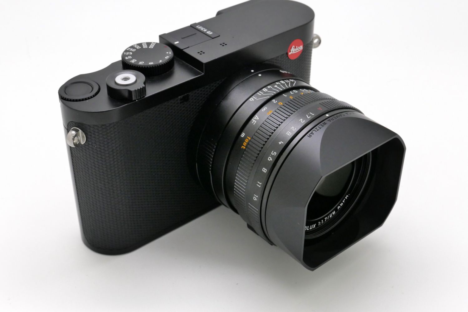 Leica Q3, black