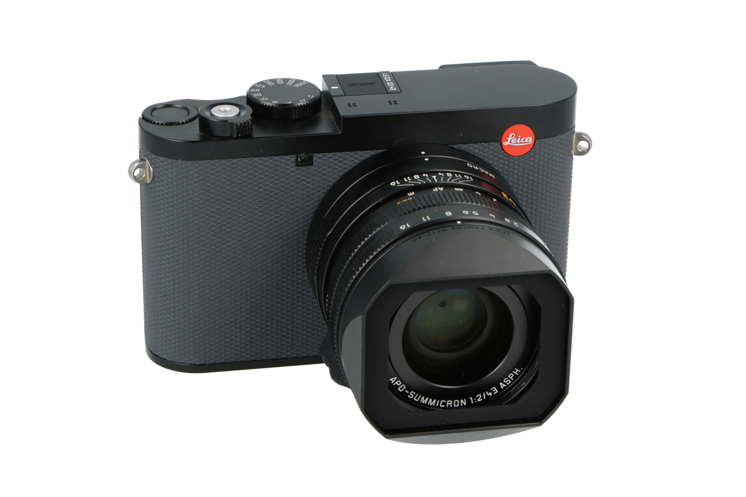 Kit Leica Q3 43 + Silberner Daumenständer + Ladehandgriff + USB-C AC-Adapter (19084)