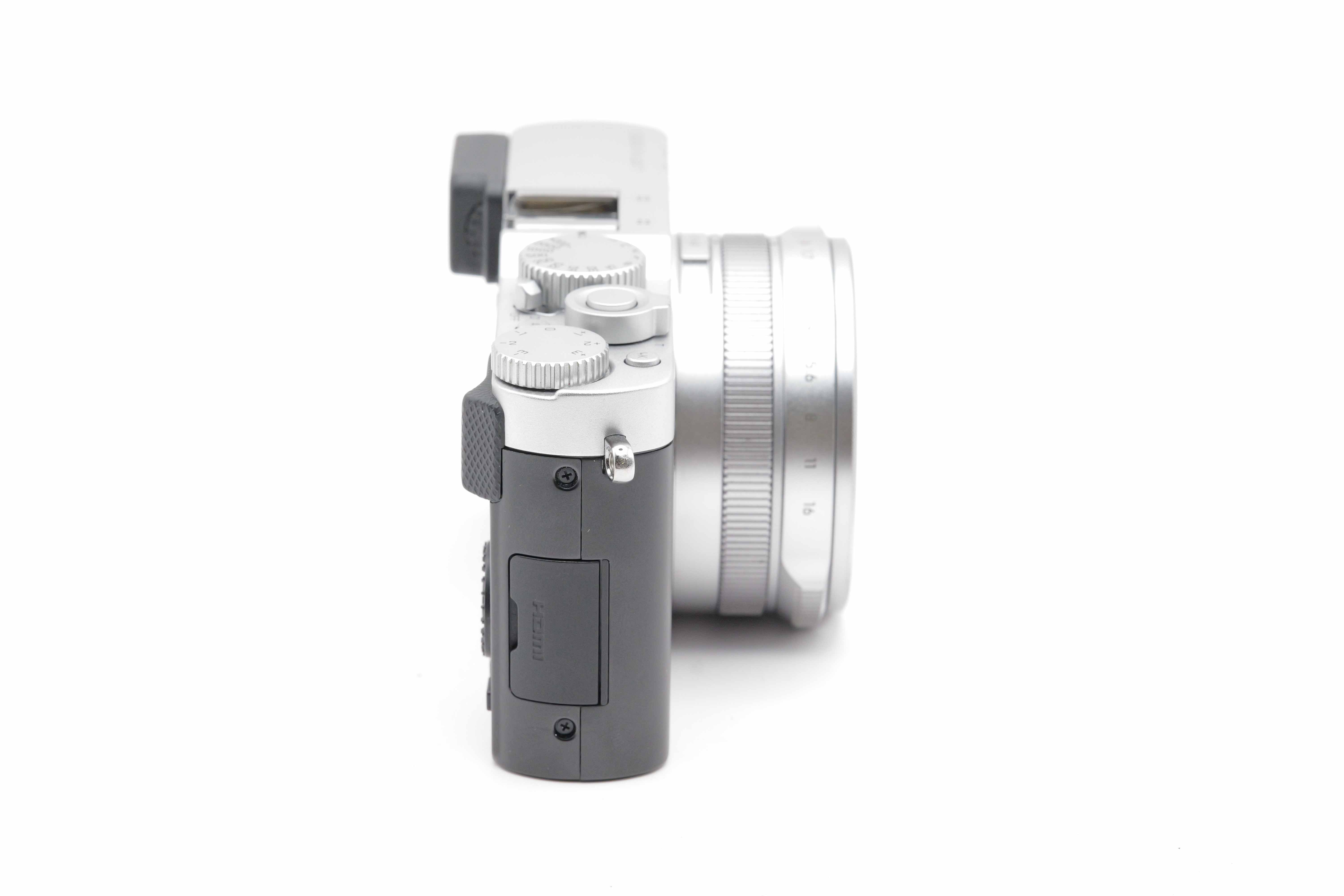 D-Lux 7 Silver (Typ 3952)