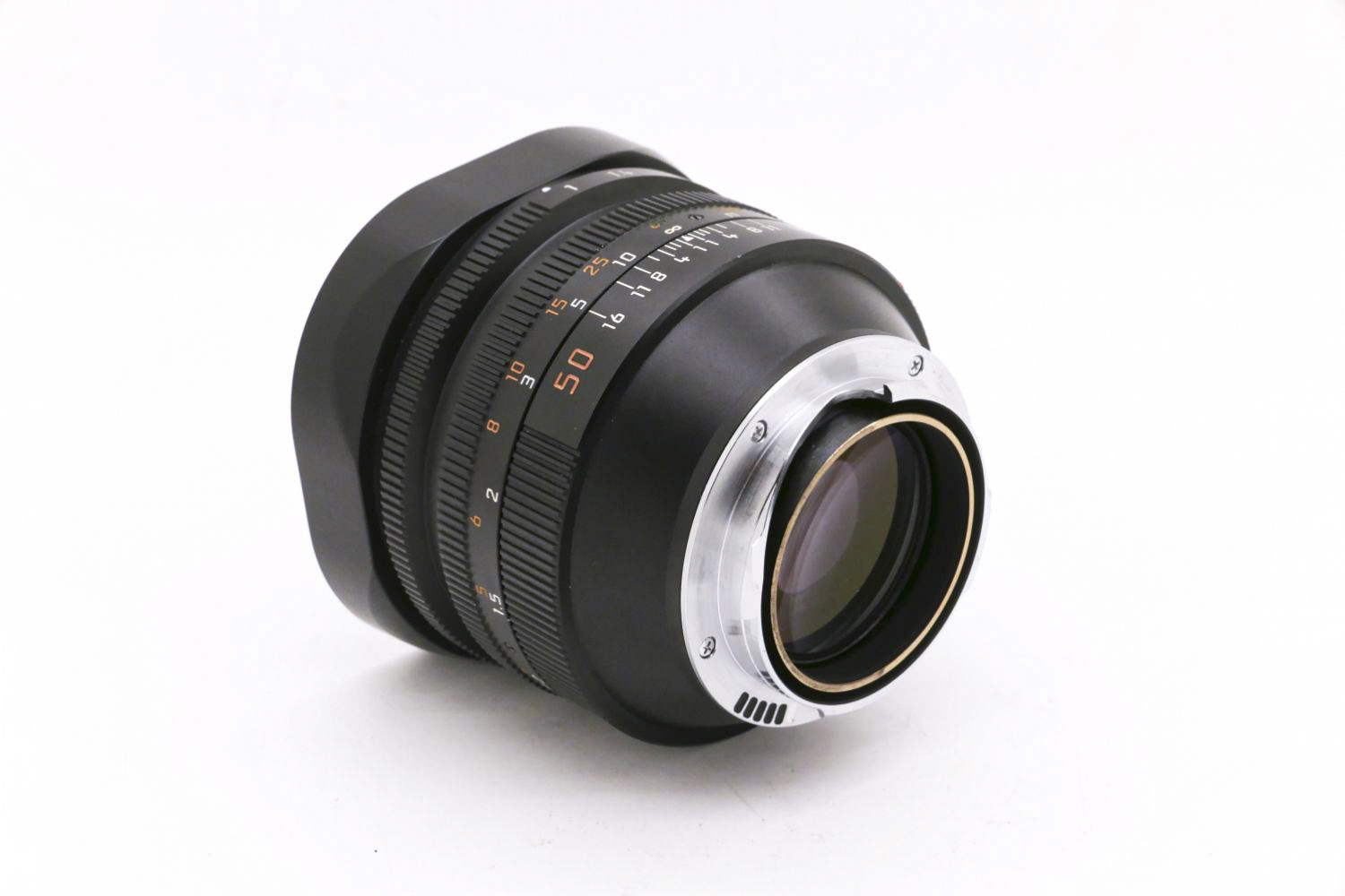 Leica Noctilux-M 1/50mm V3 Leica Noctilux-M 1/50mm V3