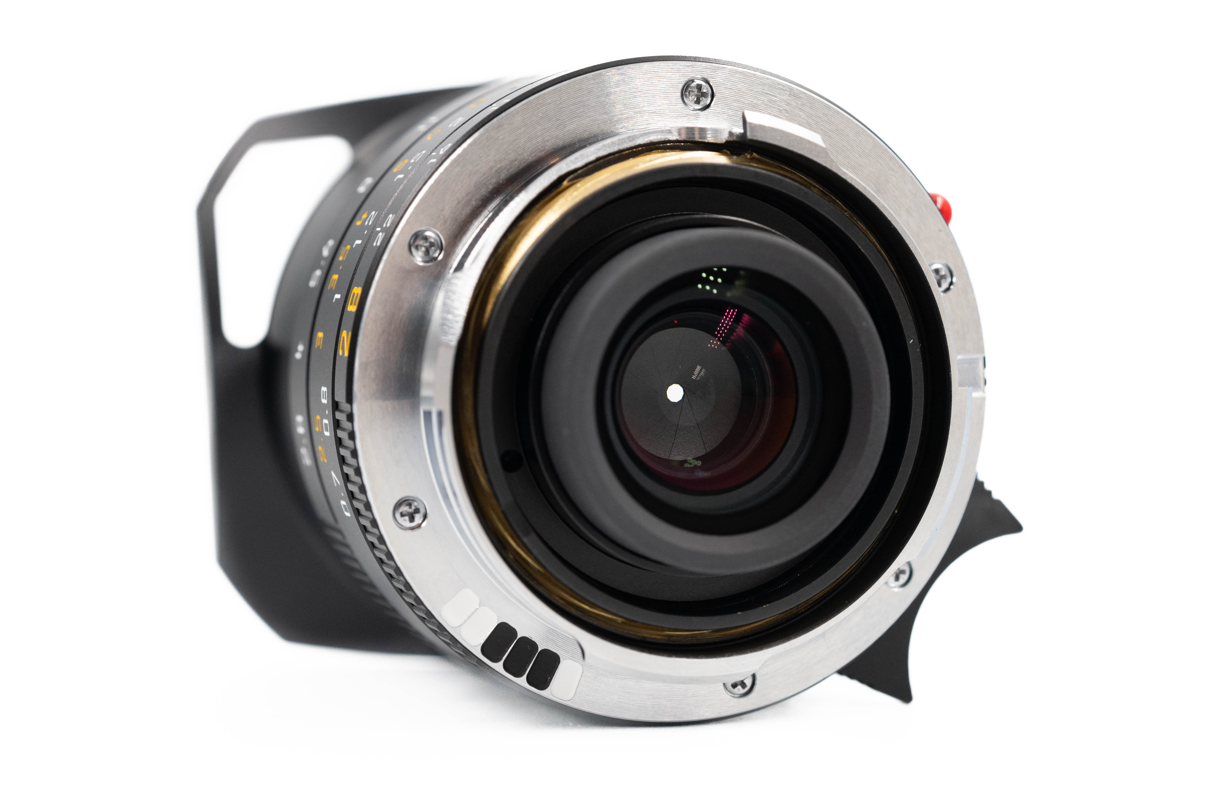 Leica Elmarit-M 28mm f/2.8 ASPH 11677