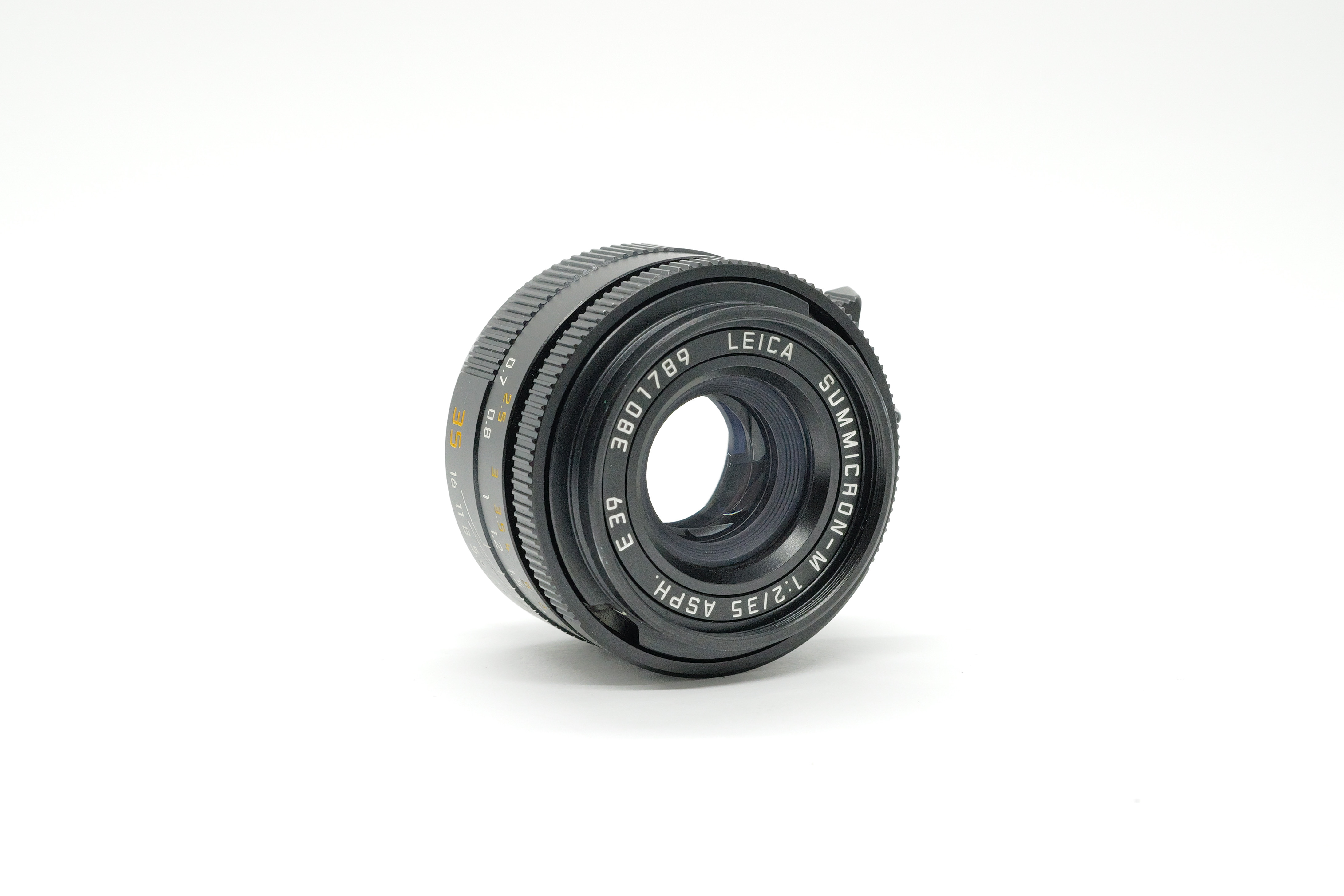 Leica Summicron-M 35mm f. 2, black