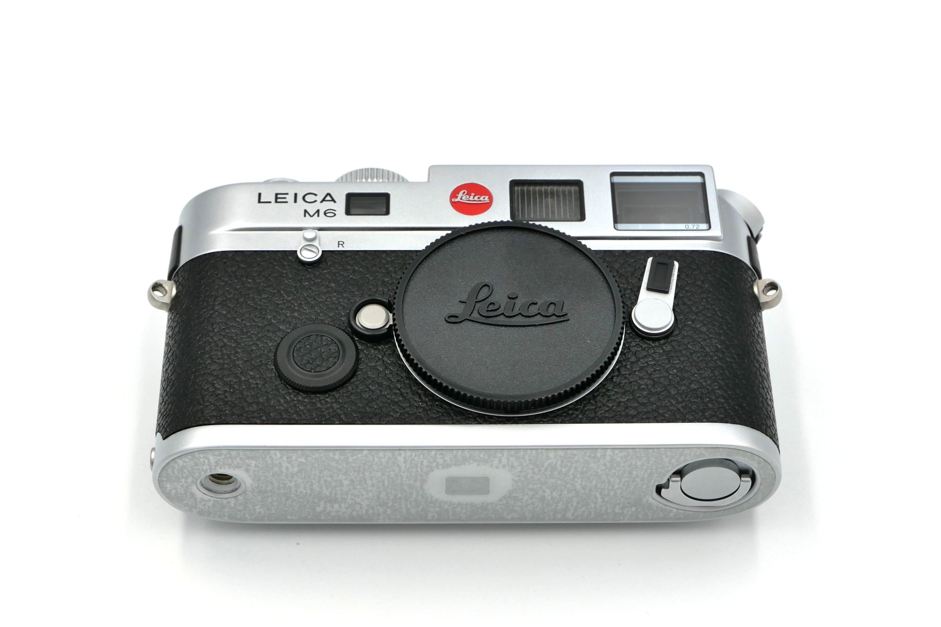 Leica M6 TTL, silver chrome | Leica Camera Classic
