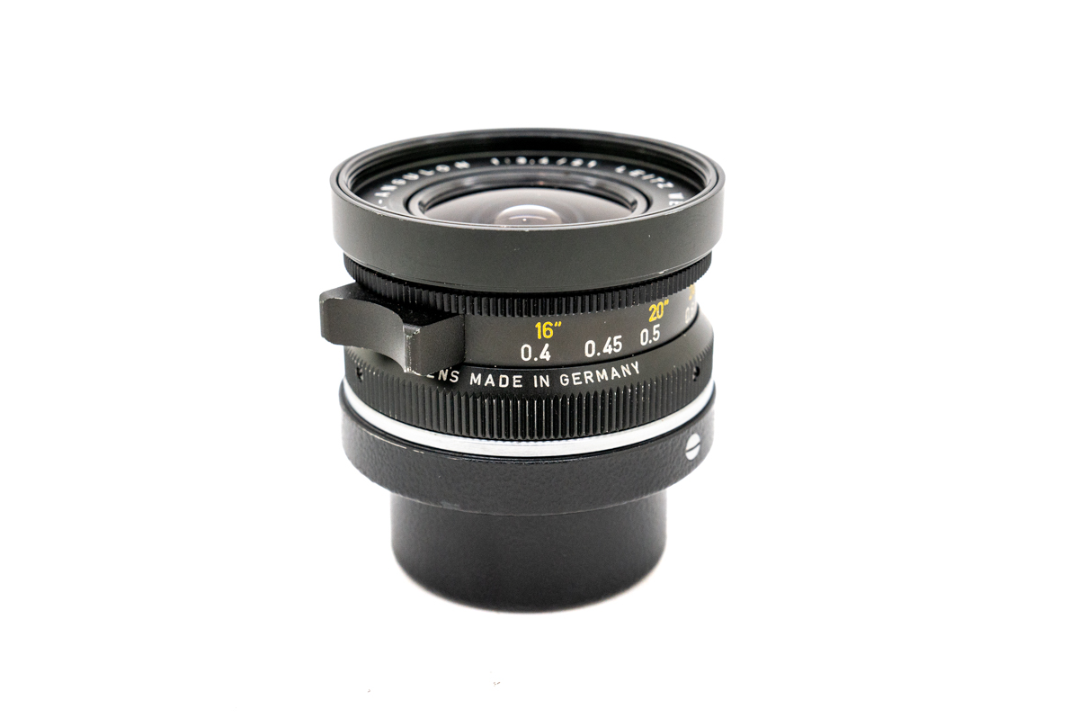 Leica 3.4/21 SUPER ANGULON-M with 21mm Leica Viewfinder  Leica 3.4/21 SUPER ANGULON-M with 21mm Leica Viewfinder