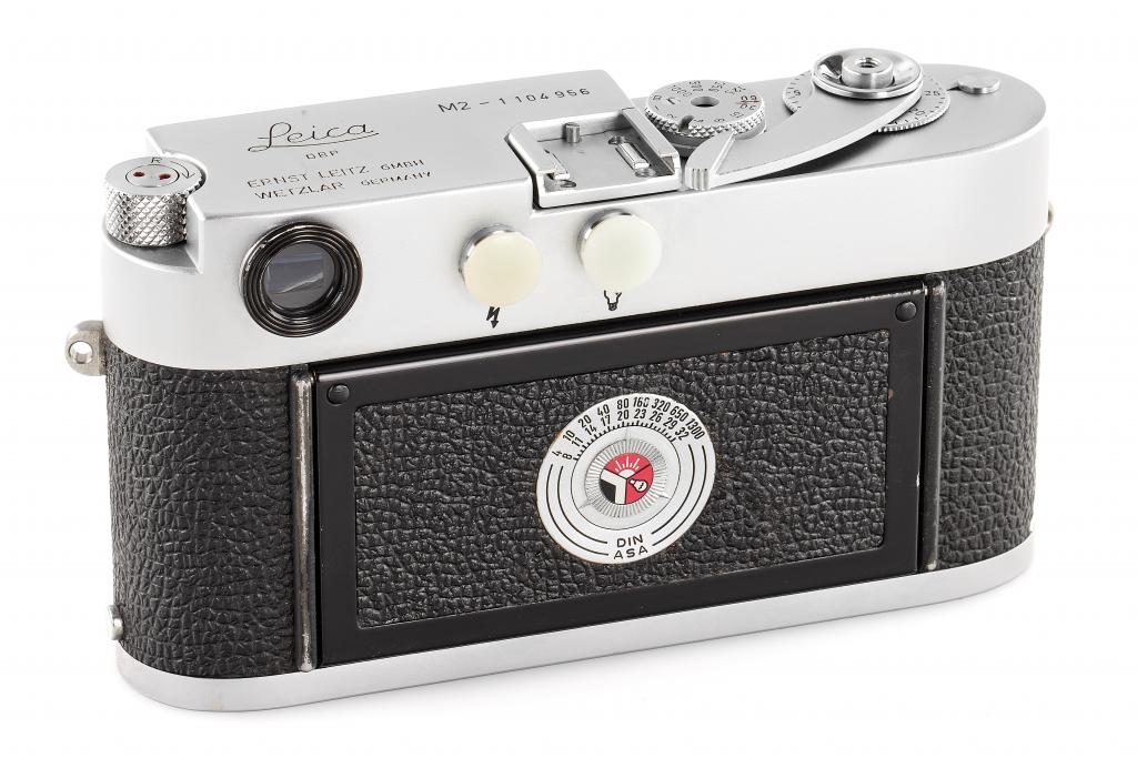 Leica M2 ELC chrome - two years guarantee recent CLA