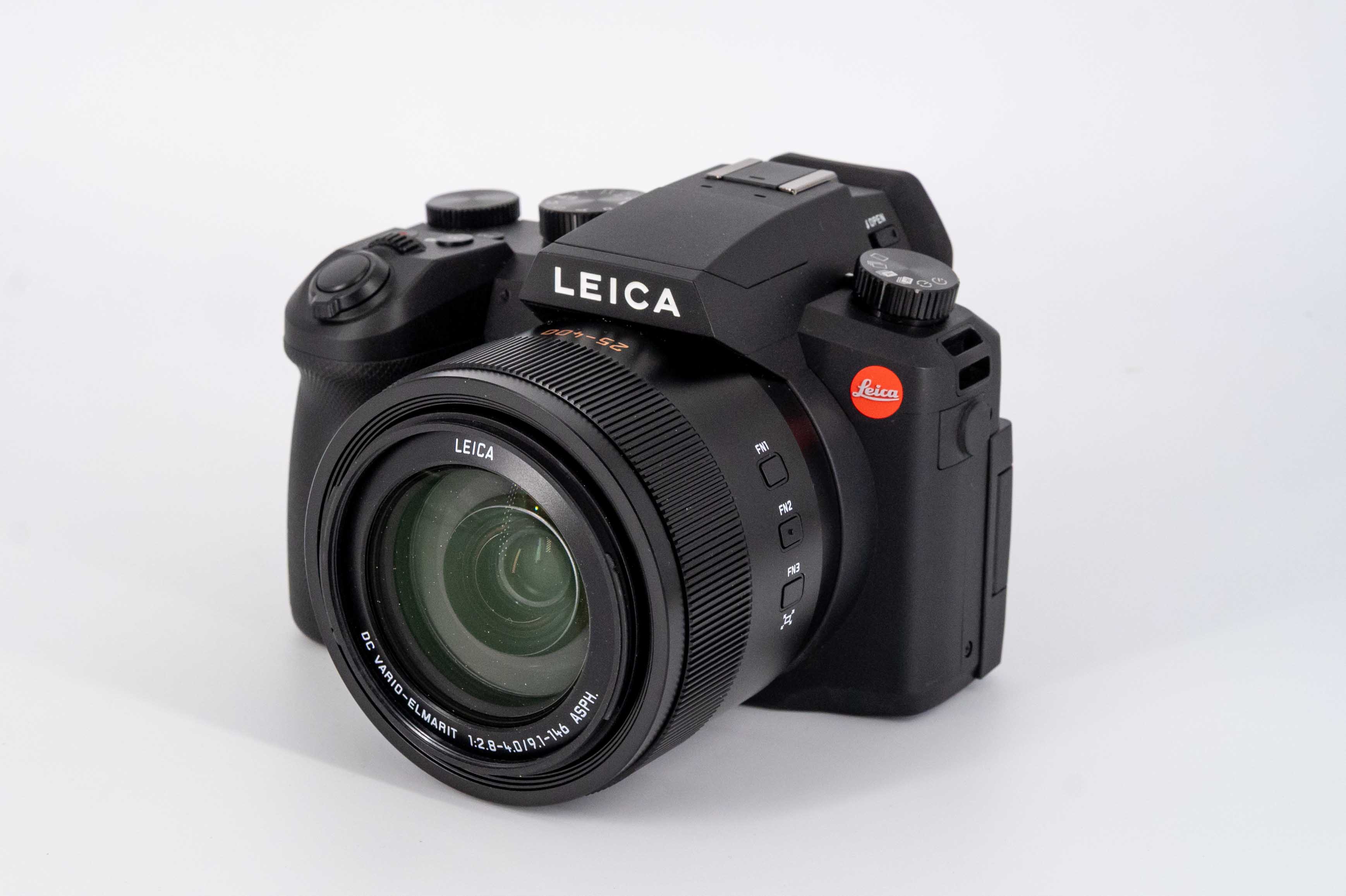 V-LUX 5, black