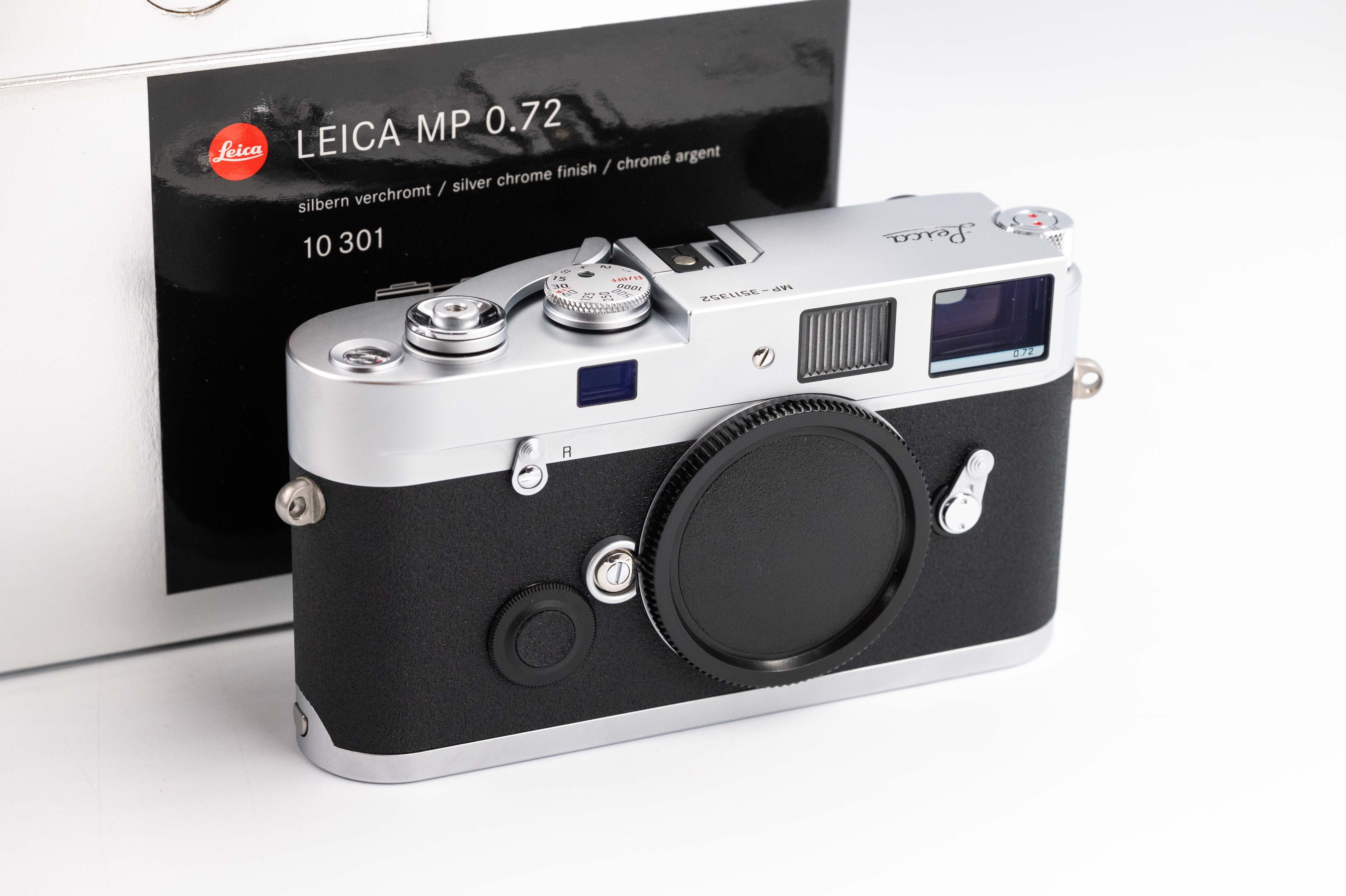 Leica MP 0.72x Silver 10301