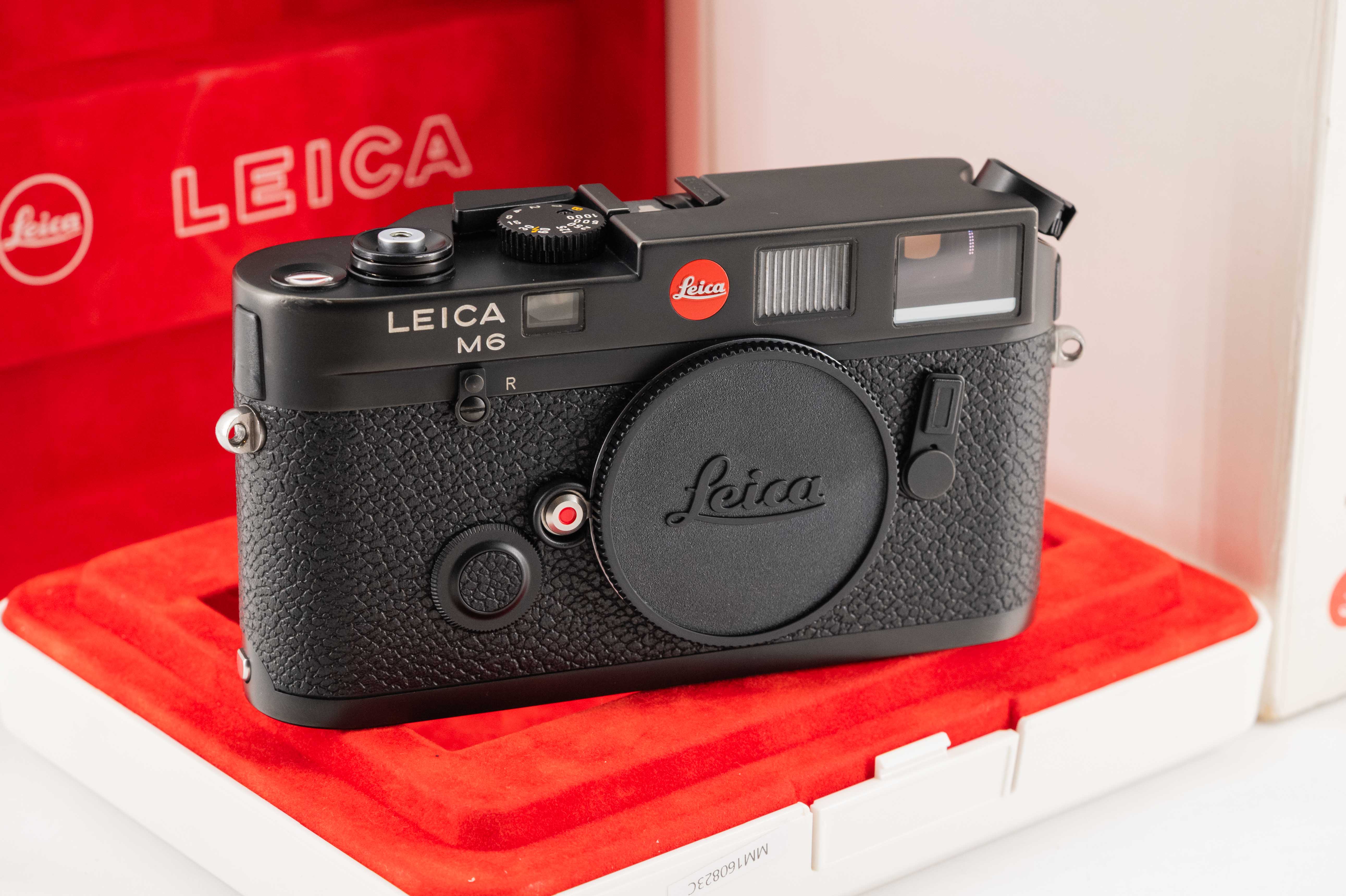 Leica M6 Classic Black 0.72x 10404