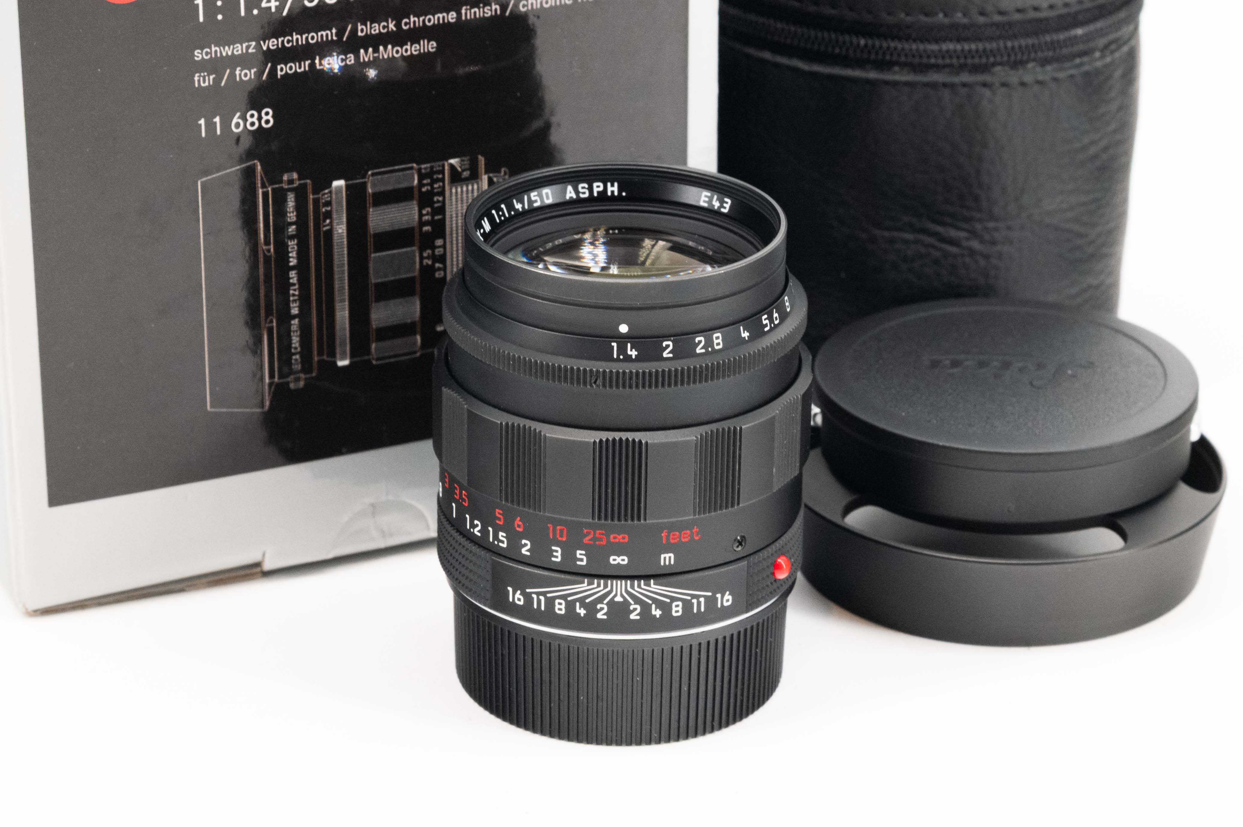 Leica Summilux-M 50mm f/1.4 ASPH Black Chrome 11688