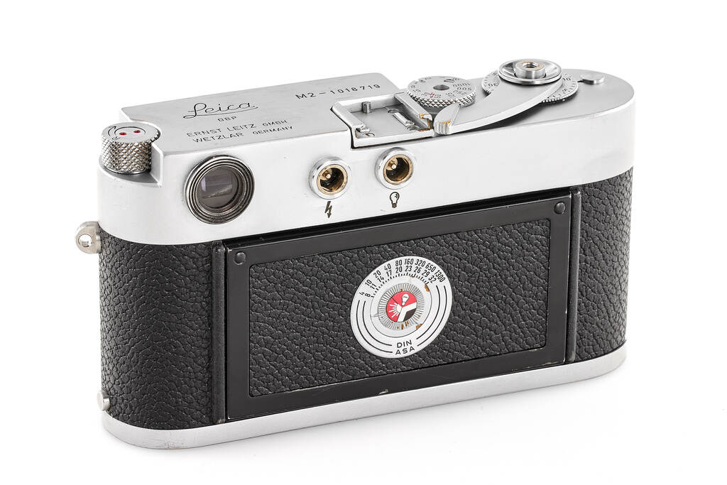 Leica M2 chrome - with full CLA
