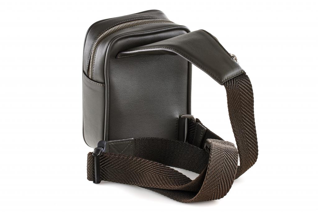 LEICA ZEGNA Insta-Pack, Loden - like new demo LEICA ZEGNA Insta-Pack, Loden - like new demo