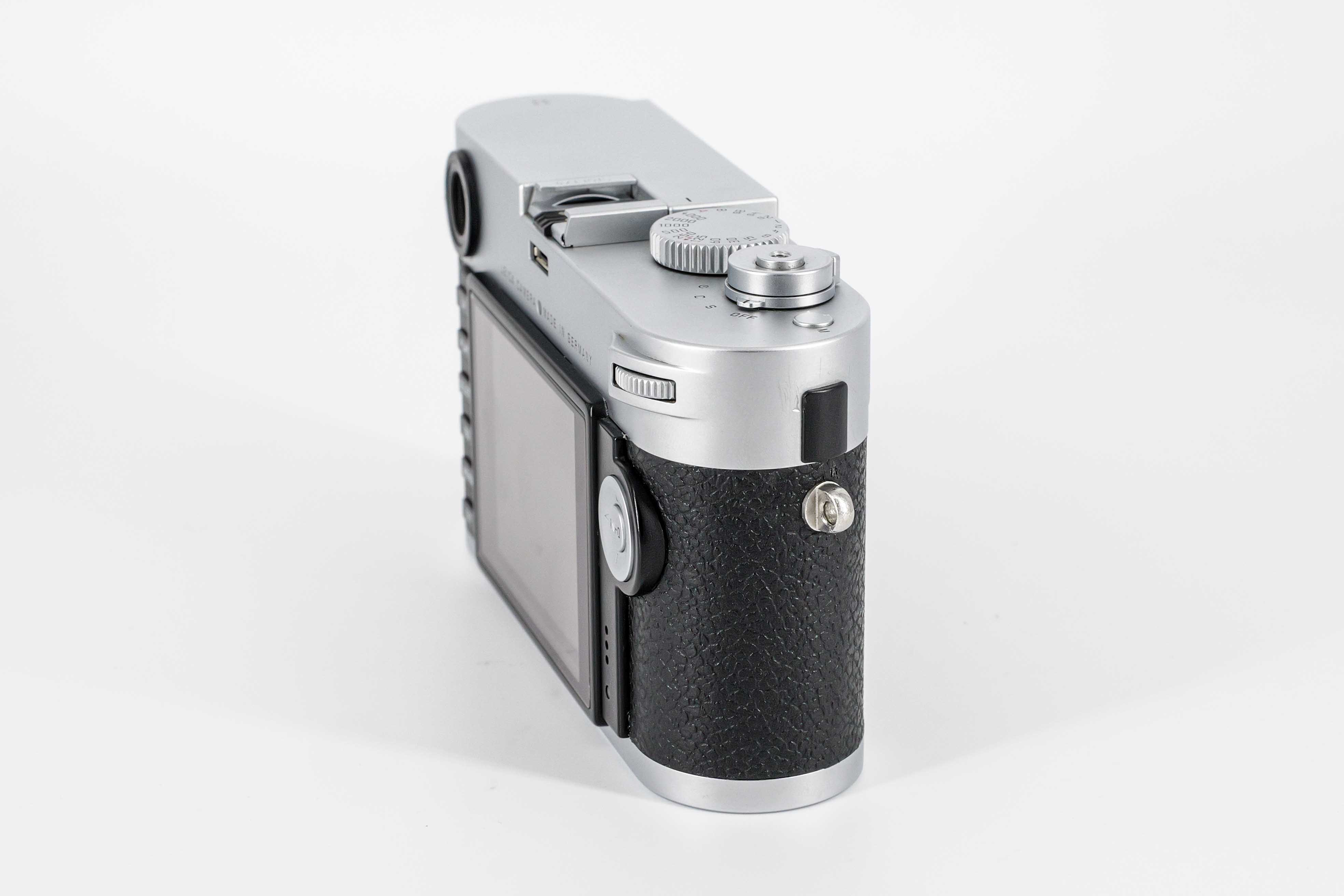M (type 240), silver chrome