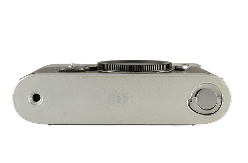 LEICA M6 TTL, silver chrome finish 10434