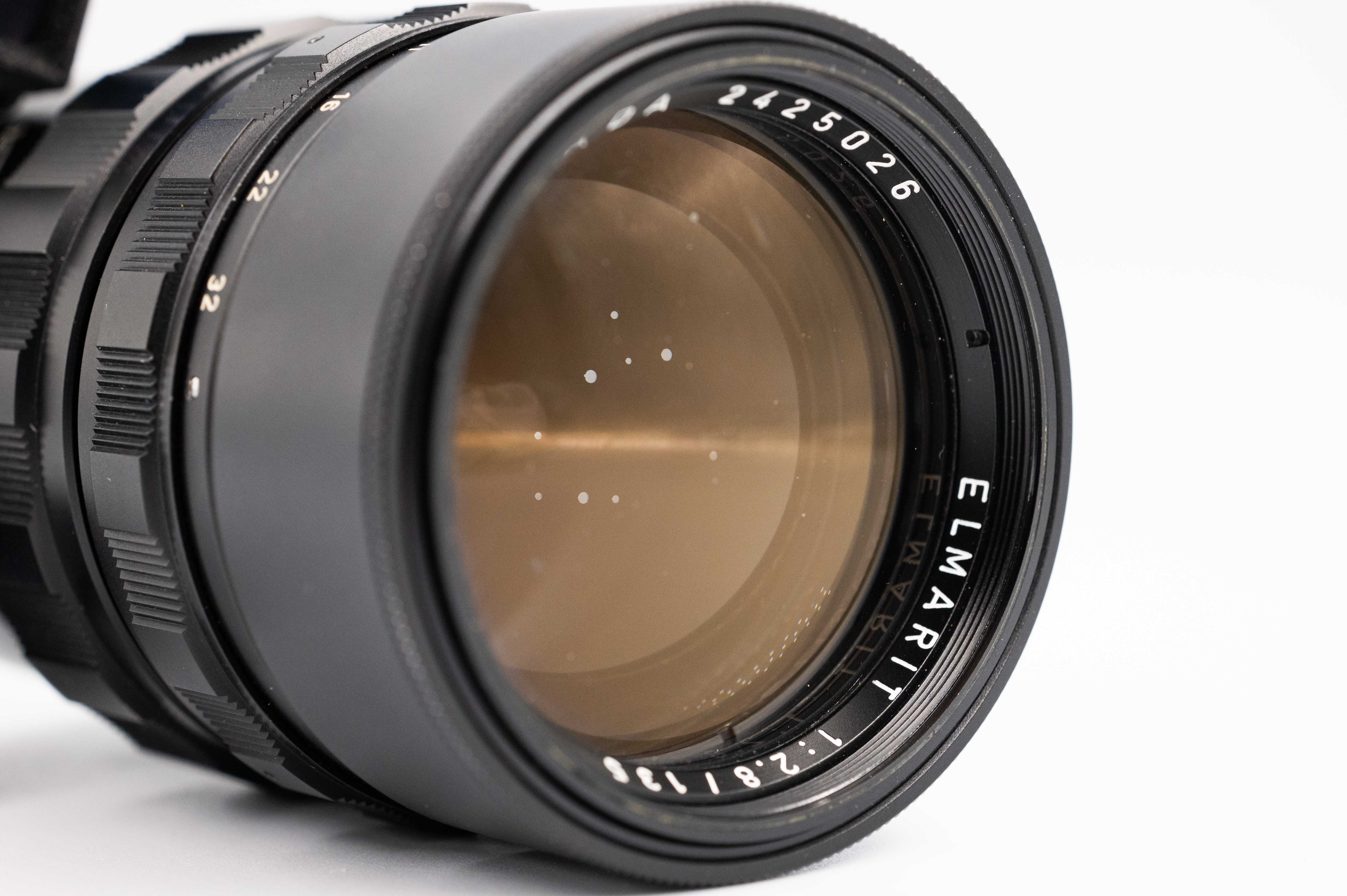 Leica Elmarit-M 135mm f/2.8 Red Scale 11829