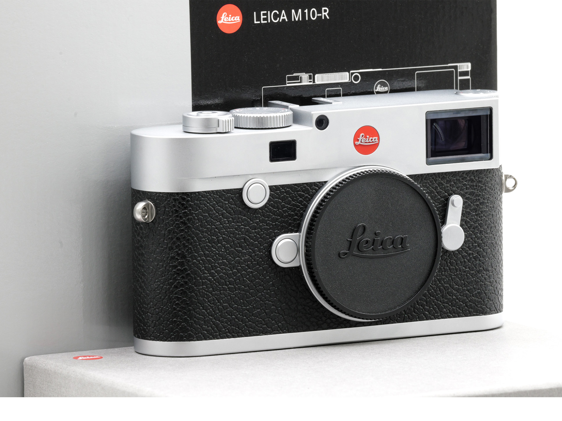 Leica M10R silver + Visoflex 020 + 2 batteries (20003)