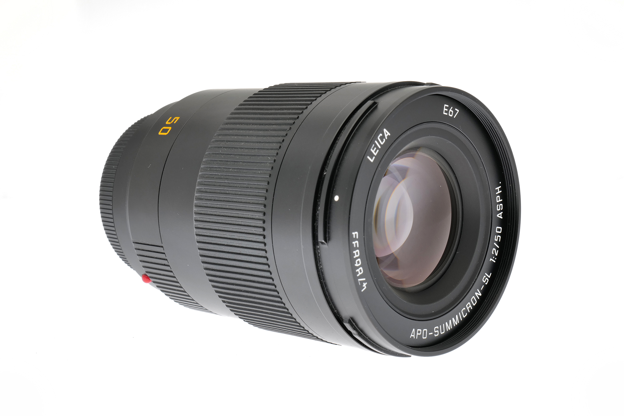 Leica APO-SUMMICRON-SL 2,0/50mm ASPH. Leica APO-SUMMICRON-SL 2,0/50mm ASPH.