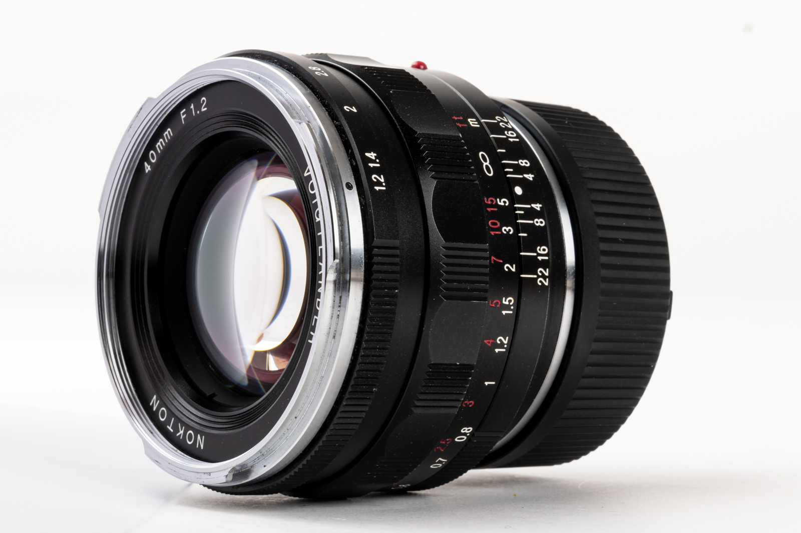 Voigtländer Nokton VM 40mm 1:1,2 asphärisch