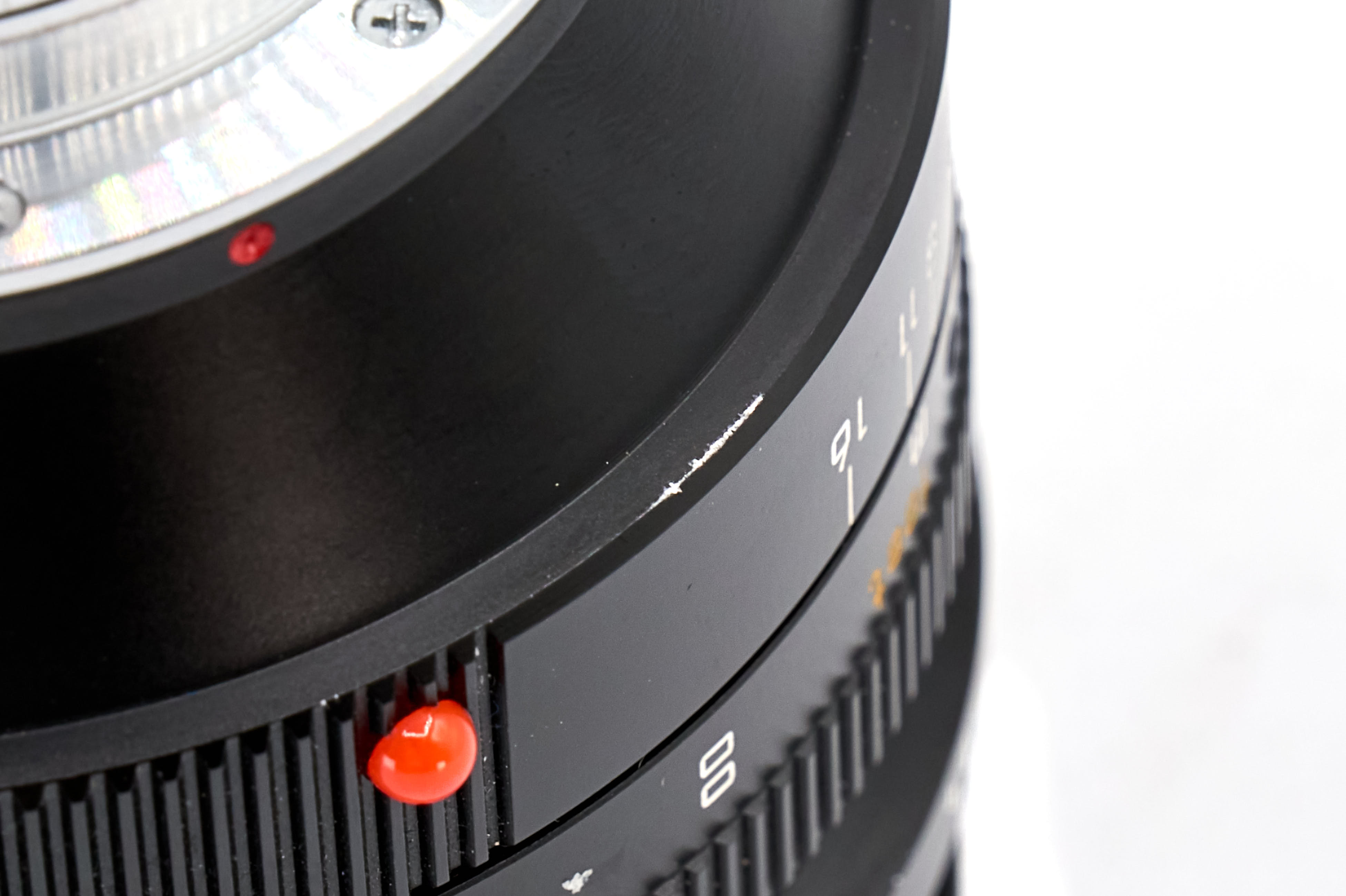Leica Noctilux-M 50mm f/1 E60 with lens hood 11822