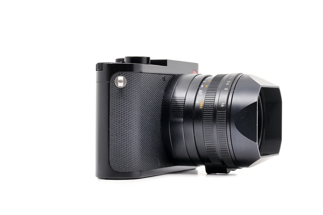 Leica Q2 black